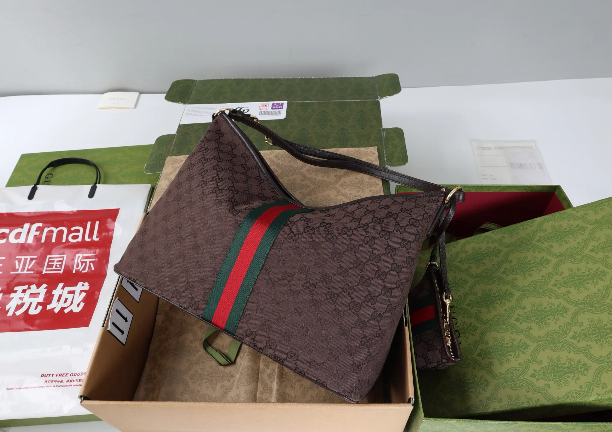 Women's Classic Handbags GUCCI 18250604