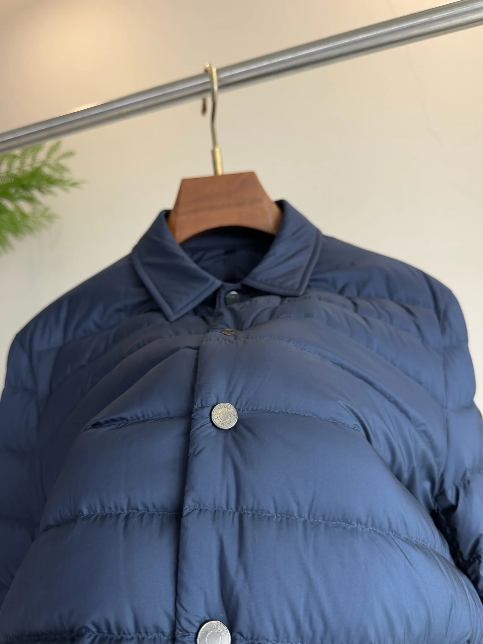Men's Jackets And Down Jackets MONCLER 18084533
