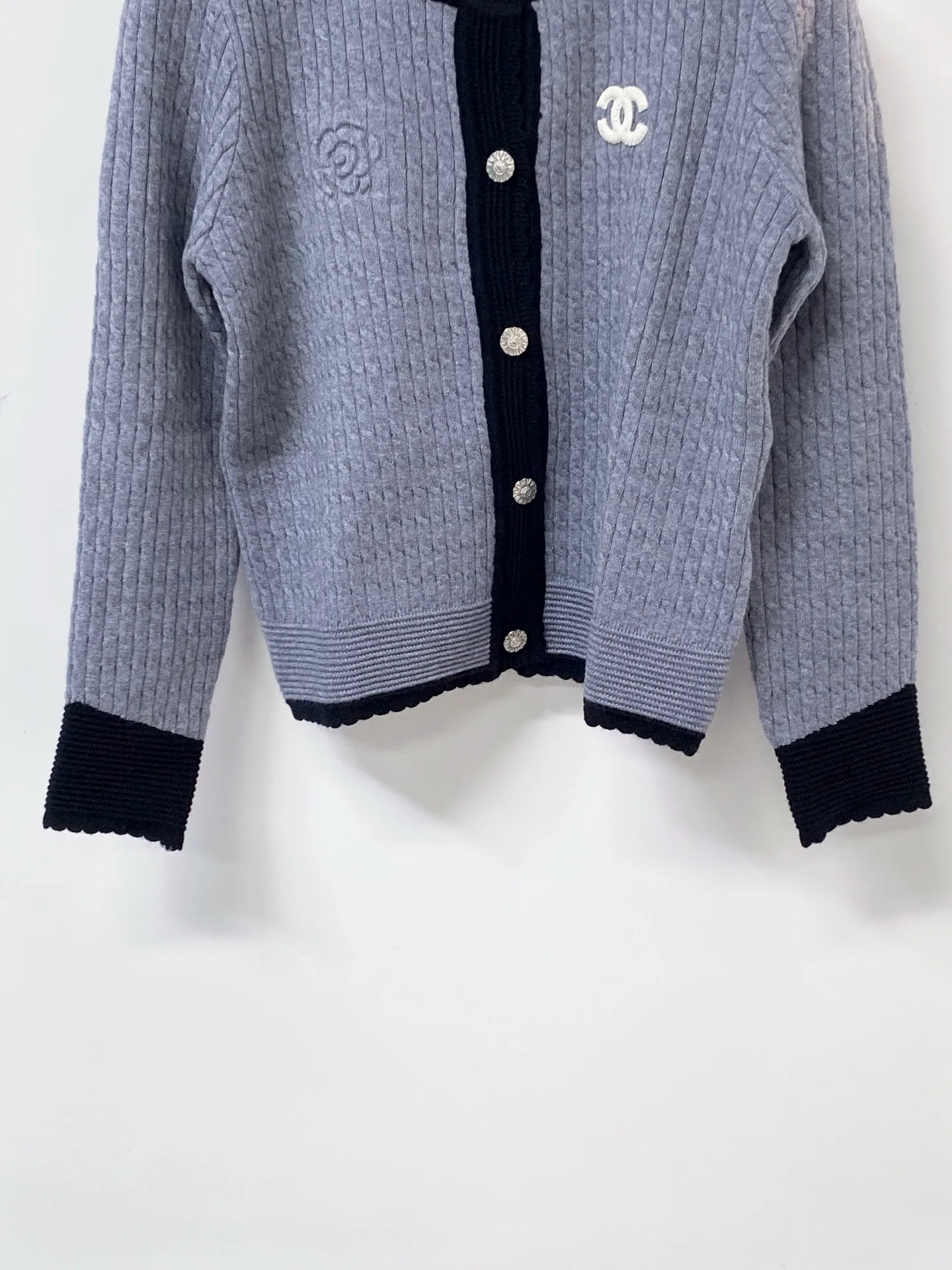 Women's Jumpers And Sweaters CHANEL 18305740