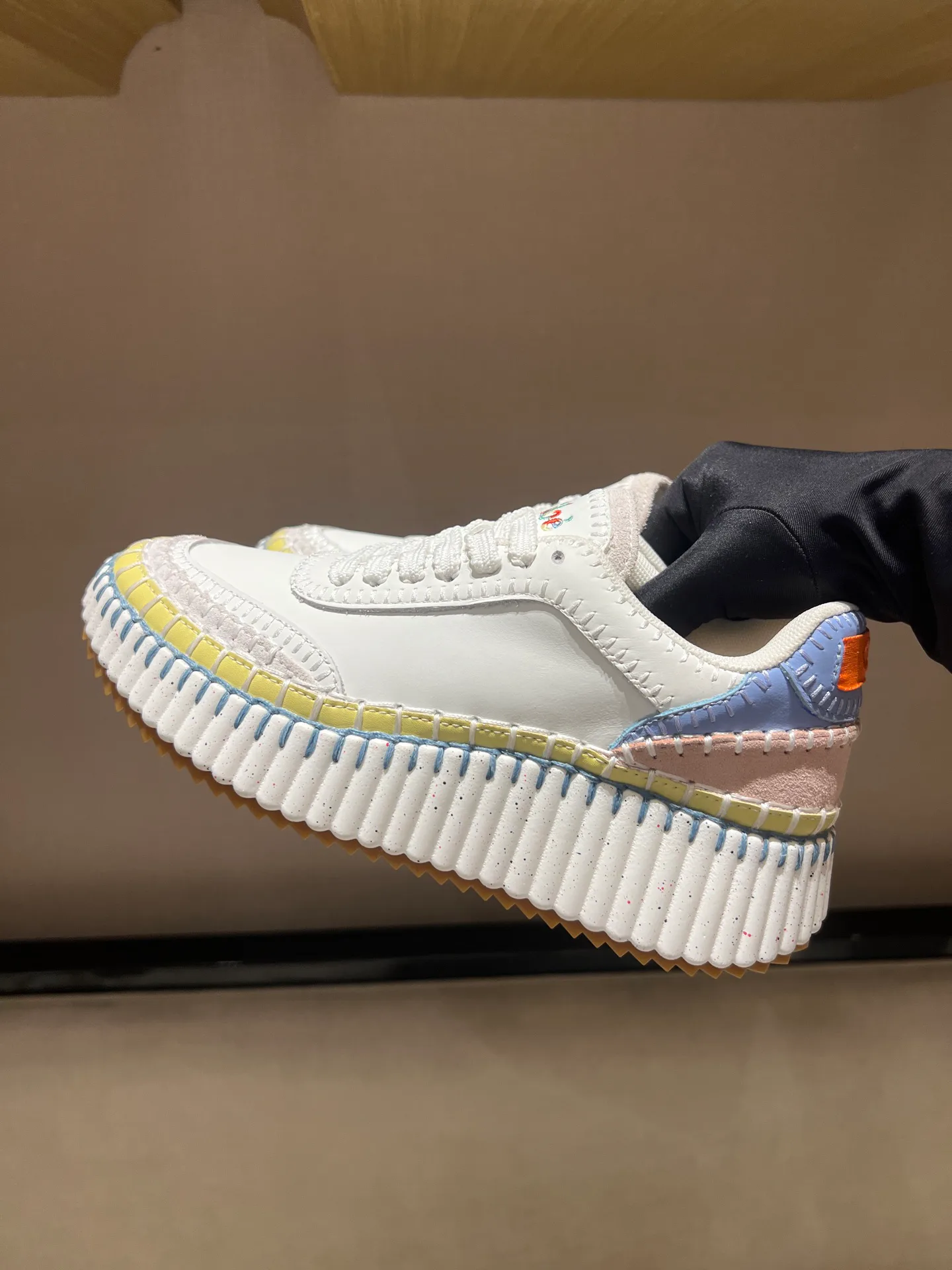 Women's Sneakers CHLOE 18020524