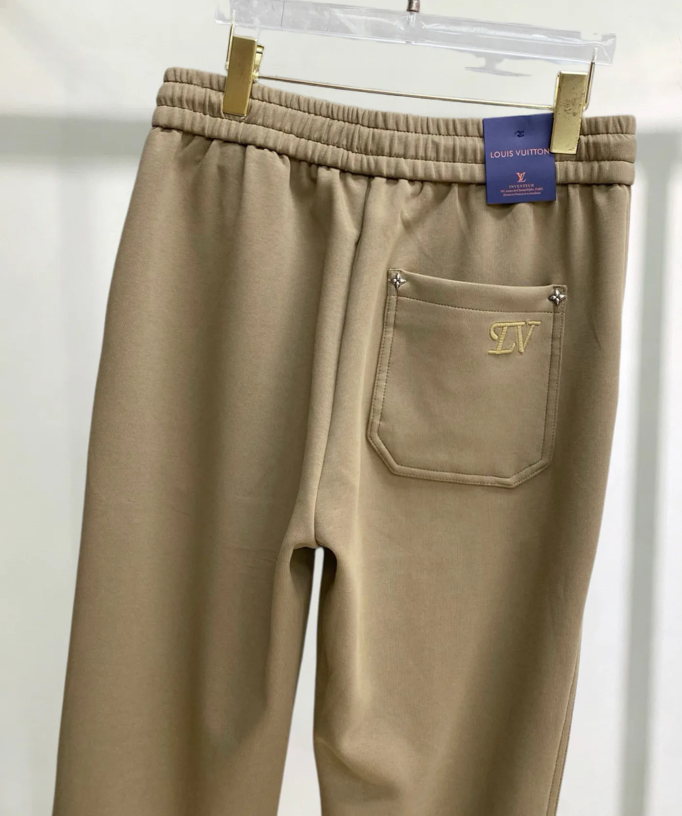 Men's Trousers LOUIS VUITTON 17973704
