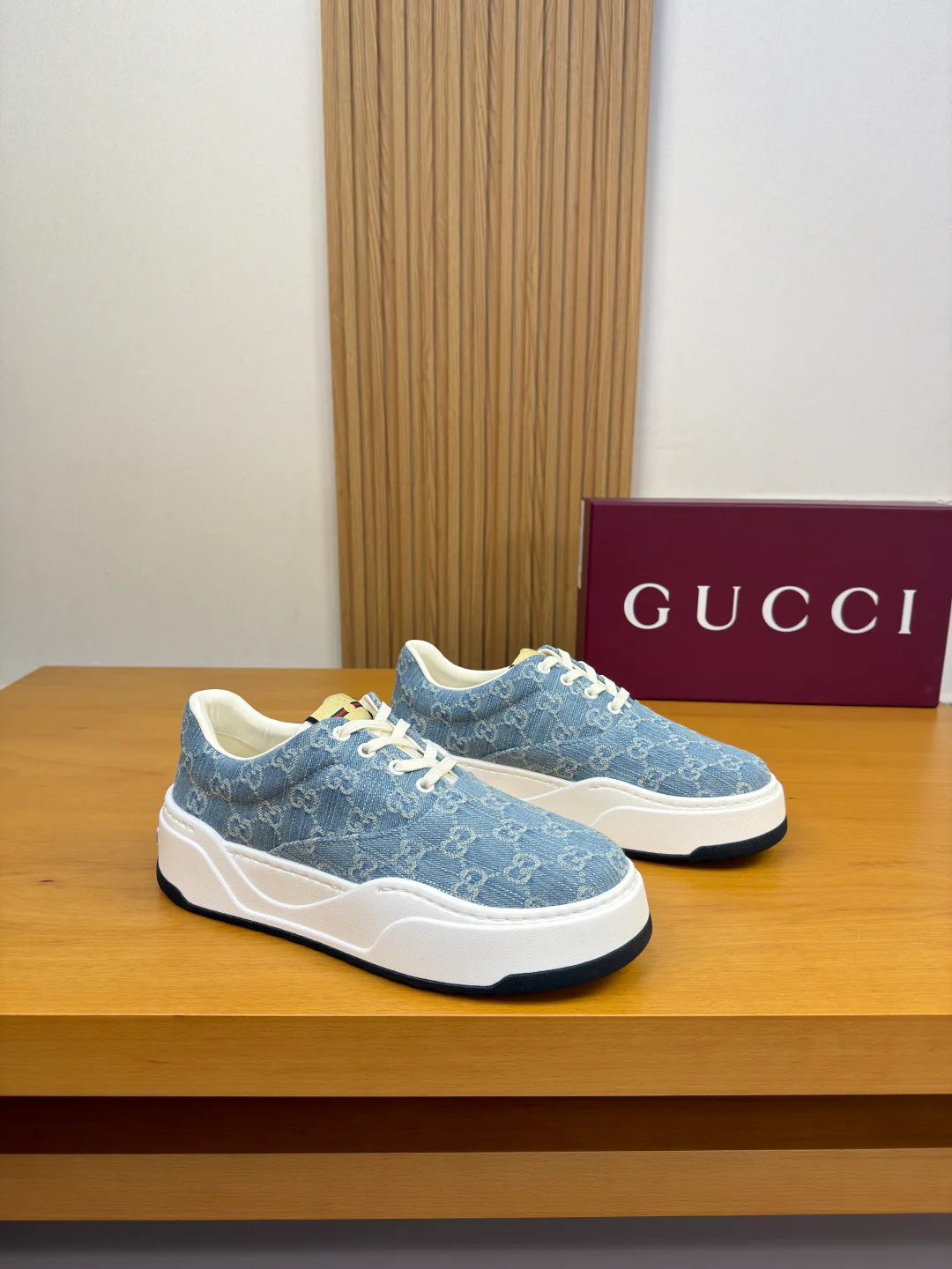 Men's Sneakers GUCCI 17368519