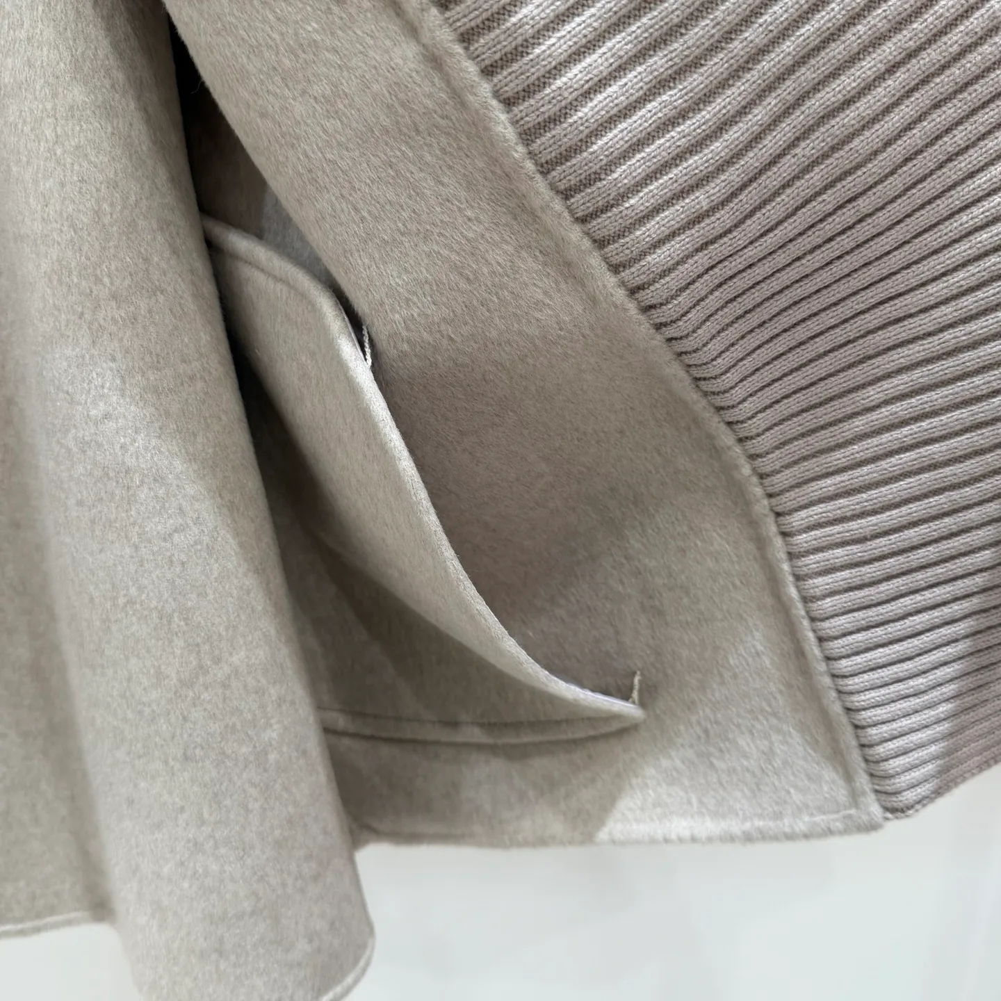 Women's Coats LORO PIANA 17830188