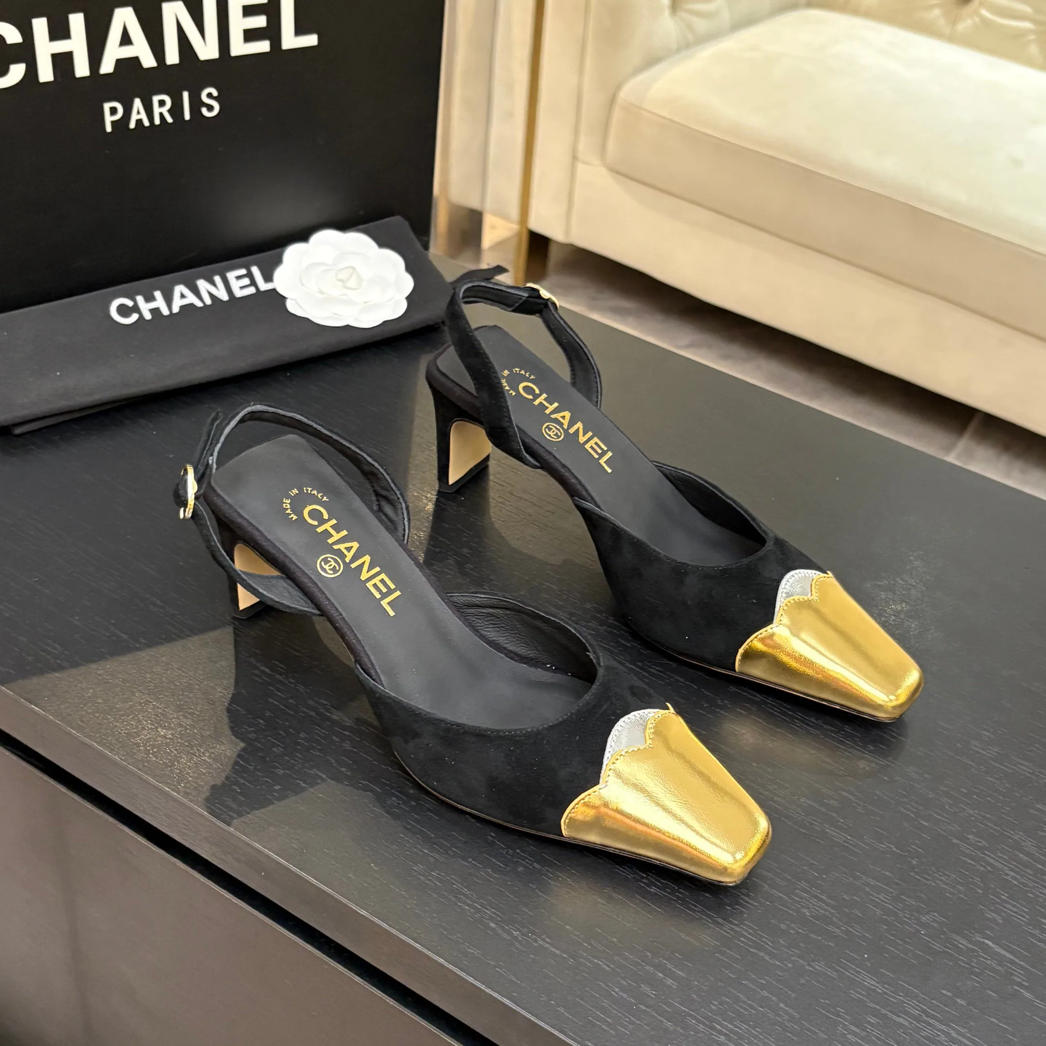 Women's Heels CHANEL 17448372