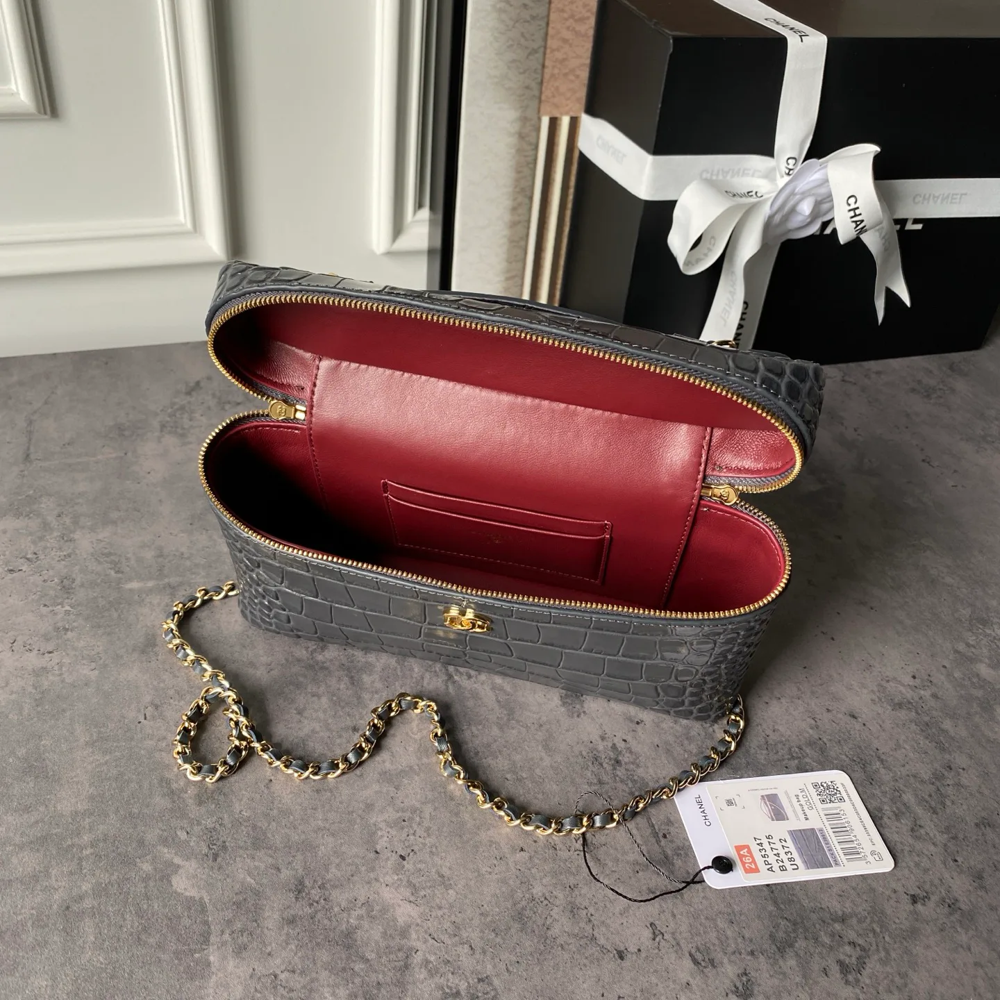 Women's Classic Handbags CHANEL 18058562
