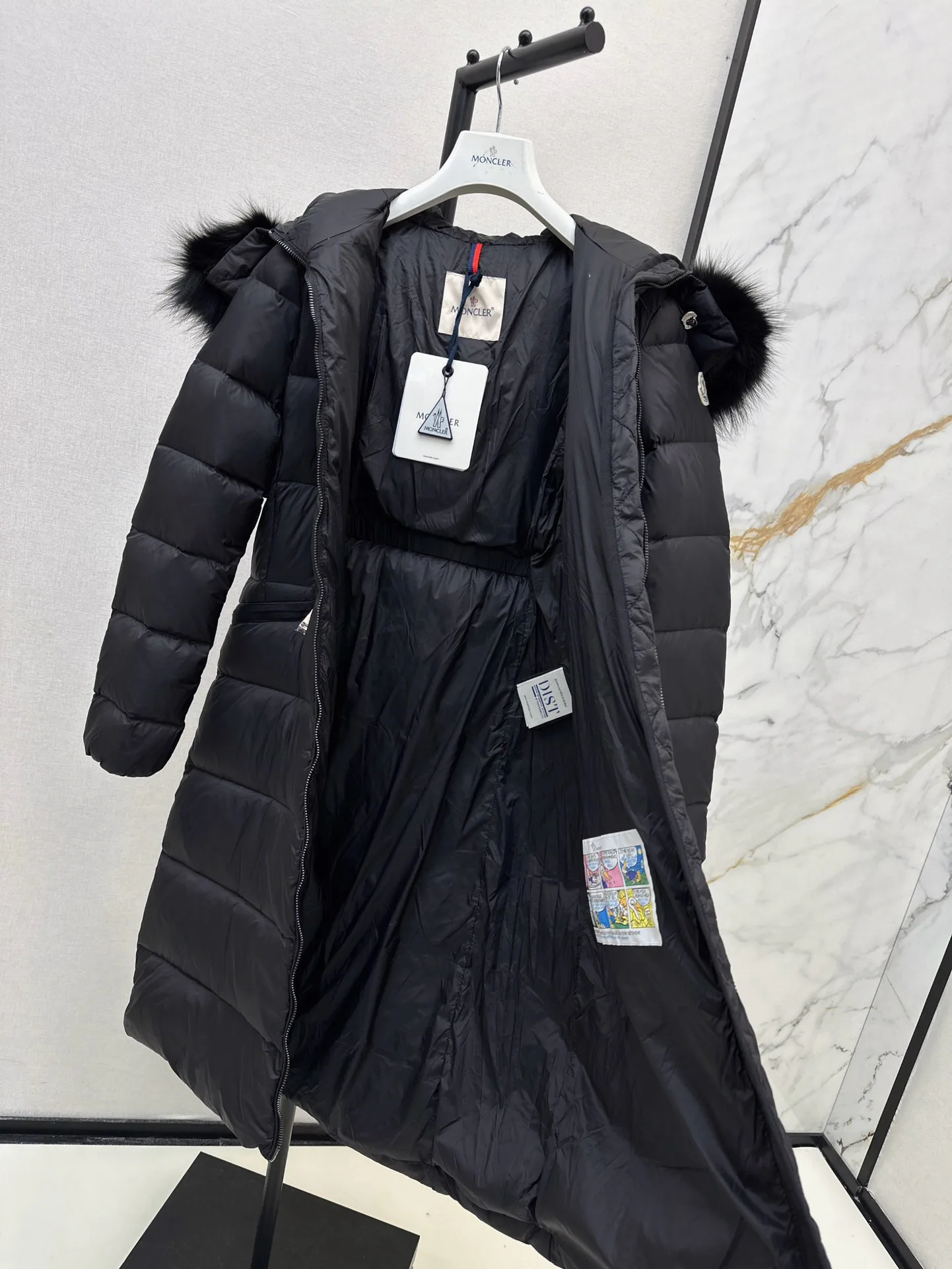 Куртки И Пуховики Женские Moncler 18601877
