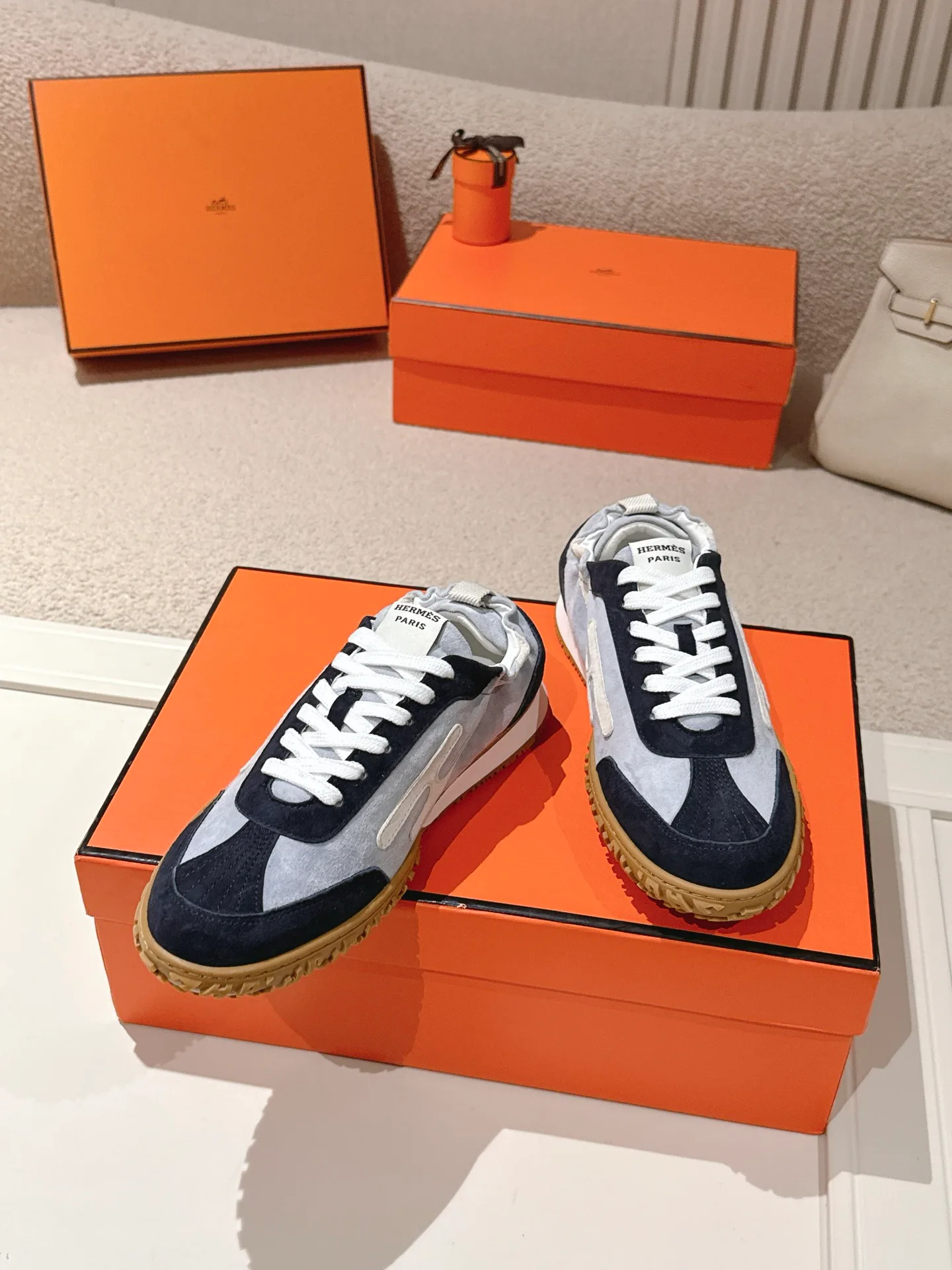 Women's Sneakers HERMES 17429947