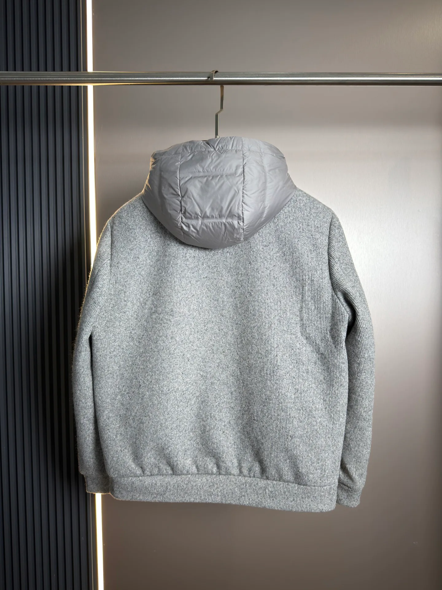 Men's Jackets And Down Jackets MONCLER 18216845