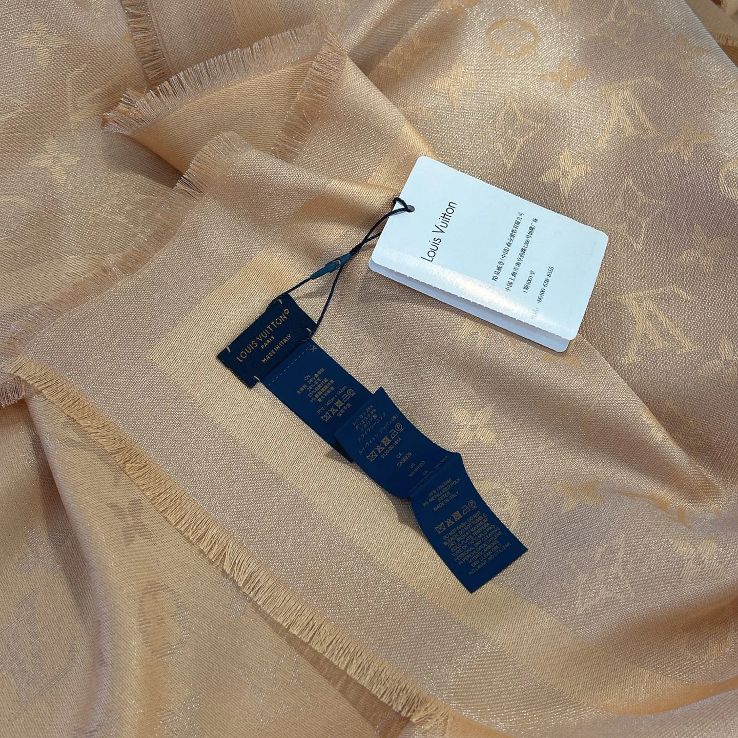 Scarves LOUIS VUITTON 18267553