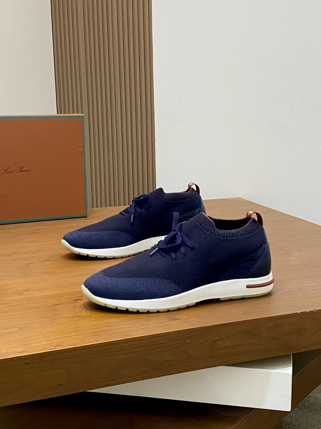 Кроссовки Мужские Loro Piana 18586453