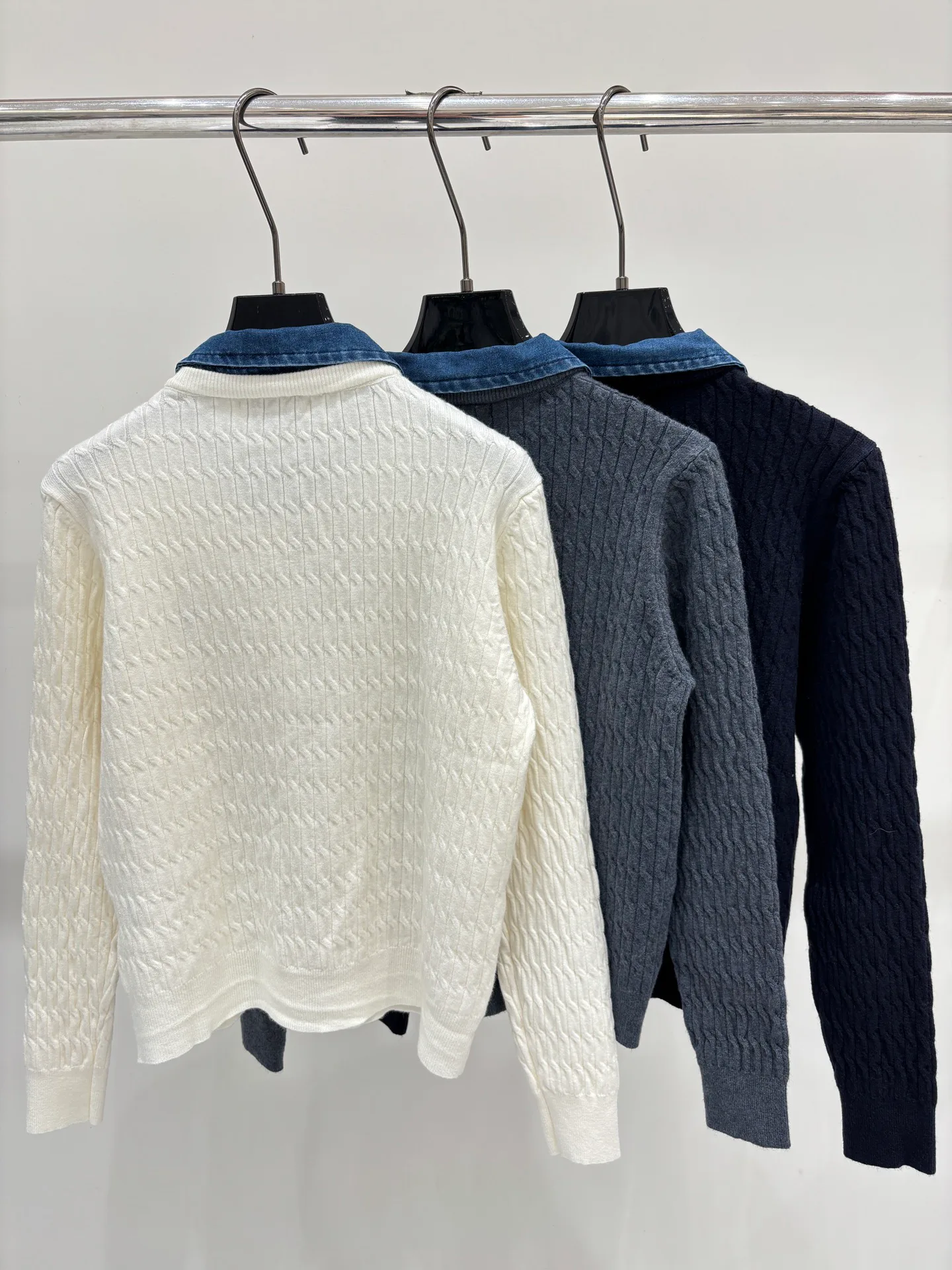 Women's Jumpers And Sweaters MIU MIU 17986853