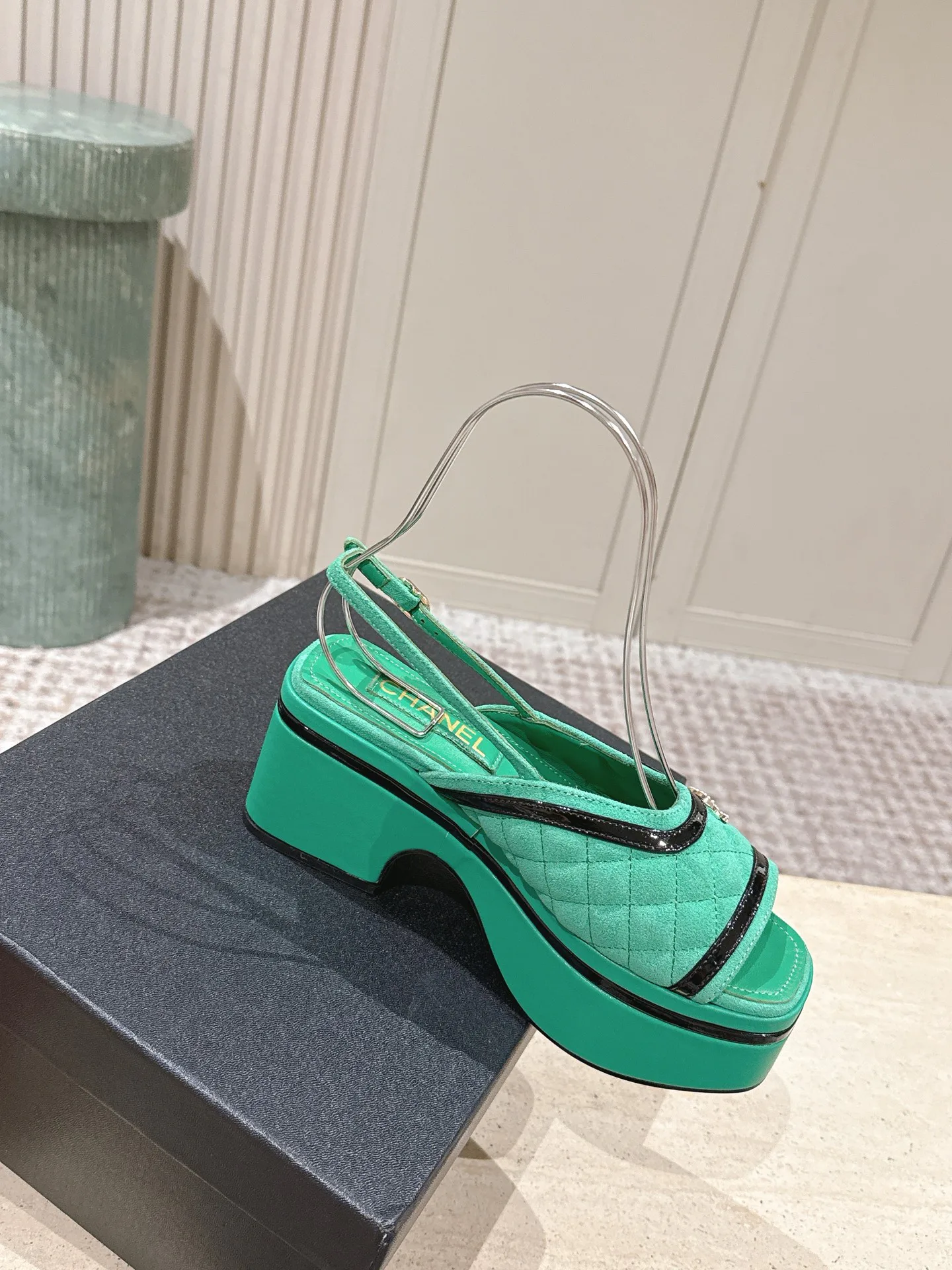 Women's Open-Toe Sandals CHANEL 18142644