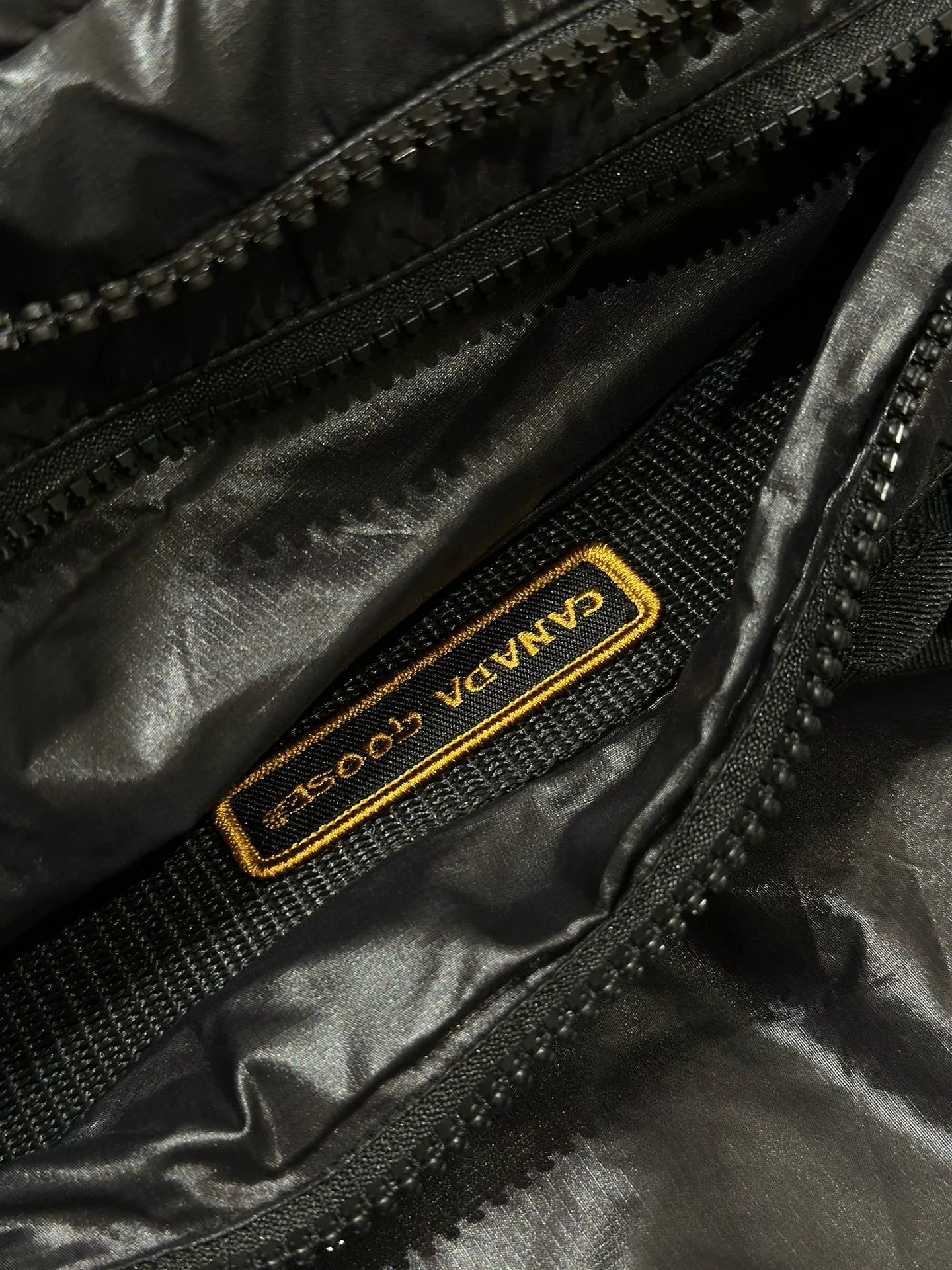 Куртки И Пуховики Мужские Canada Goose 18684517