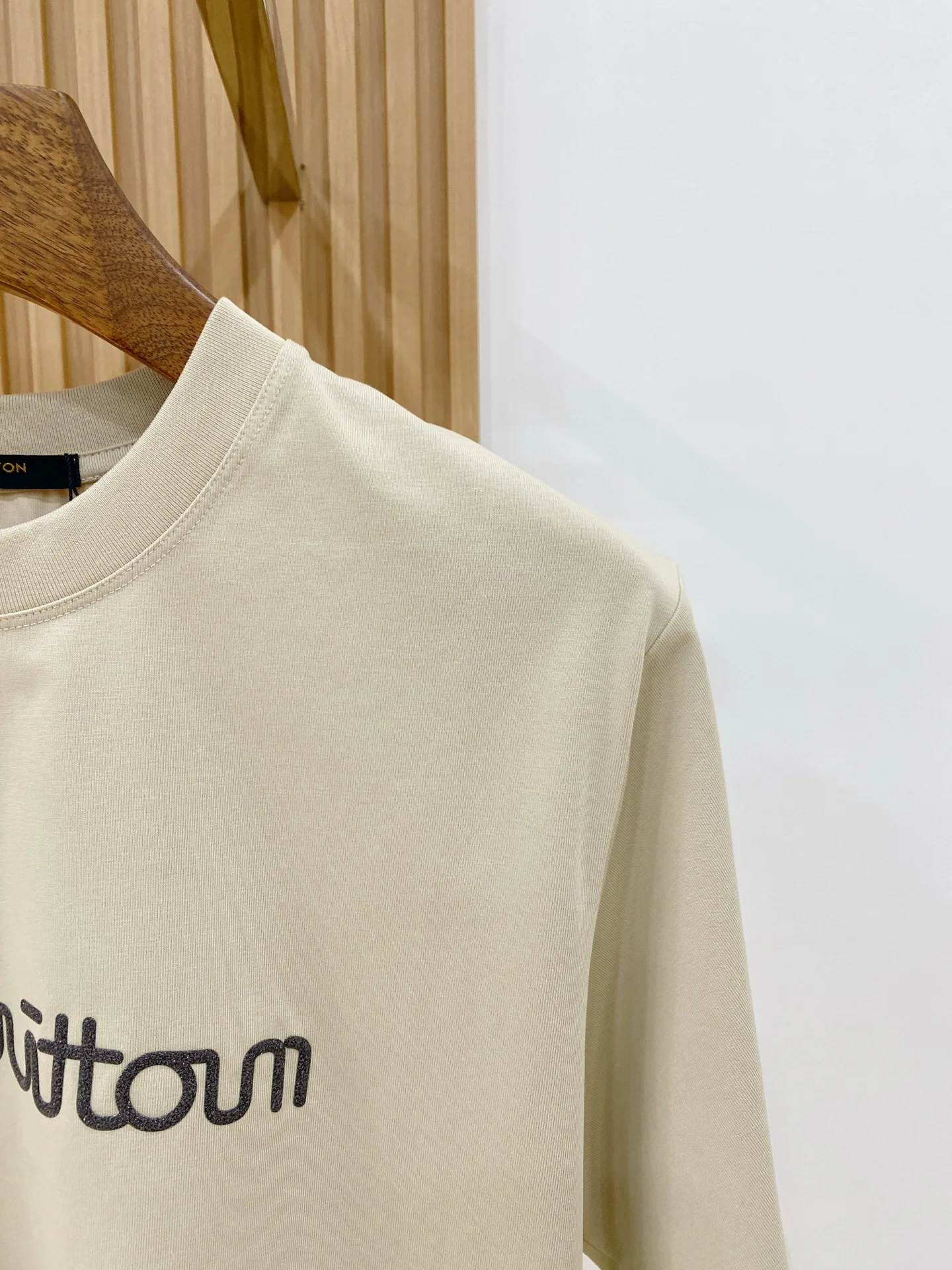 Men's T-Shirts LOUIS VUITTON 18246909