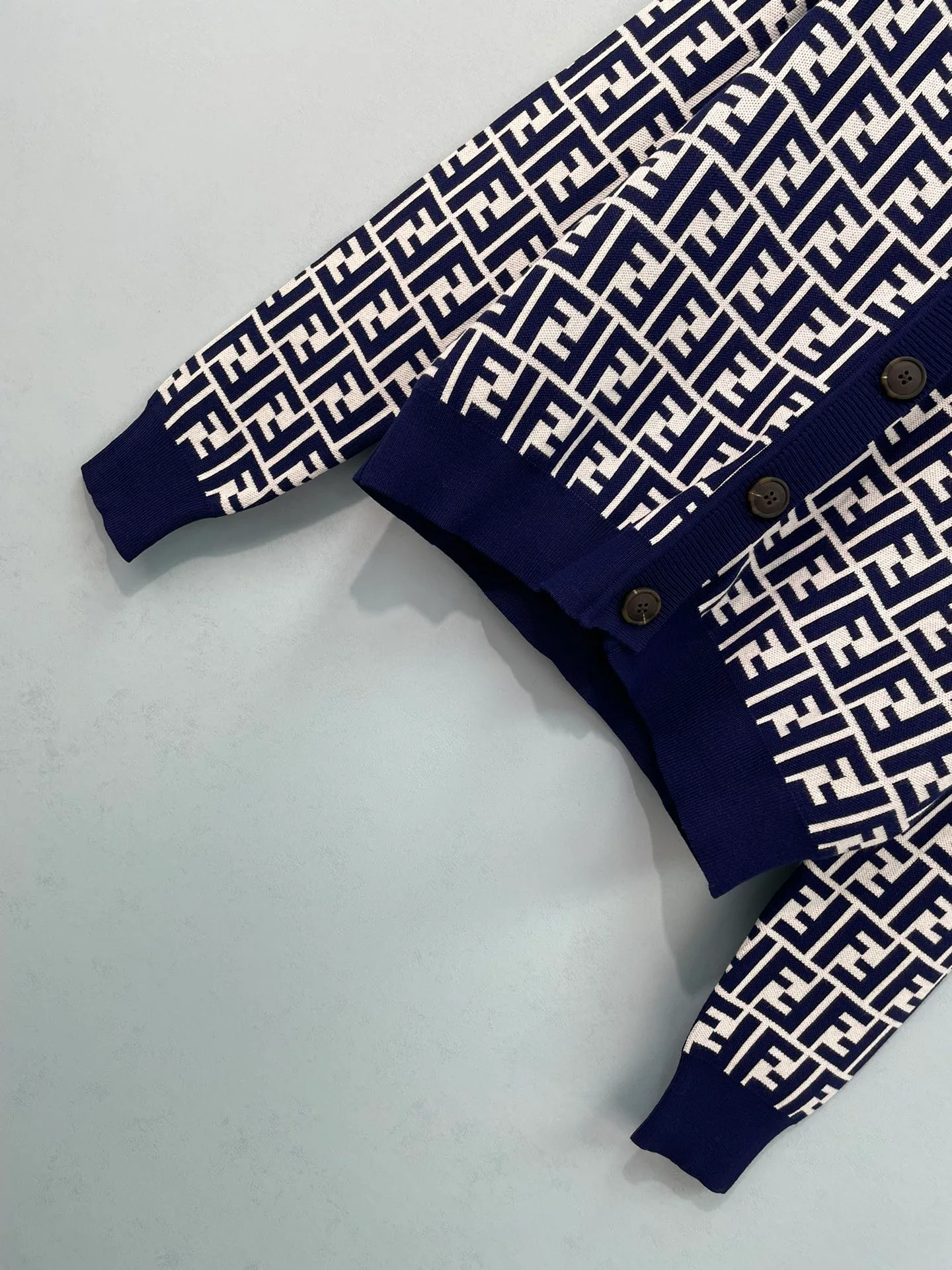 Women's Jumpers And Sweaters FENDI 18151190