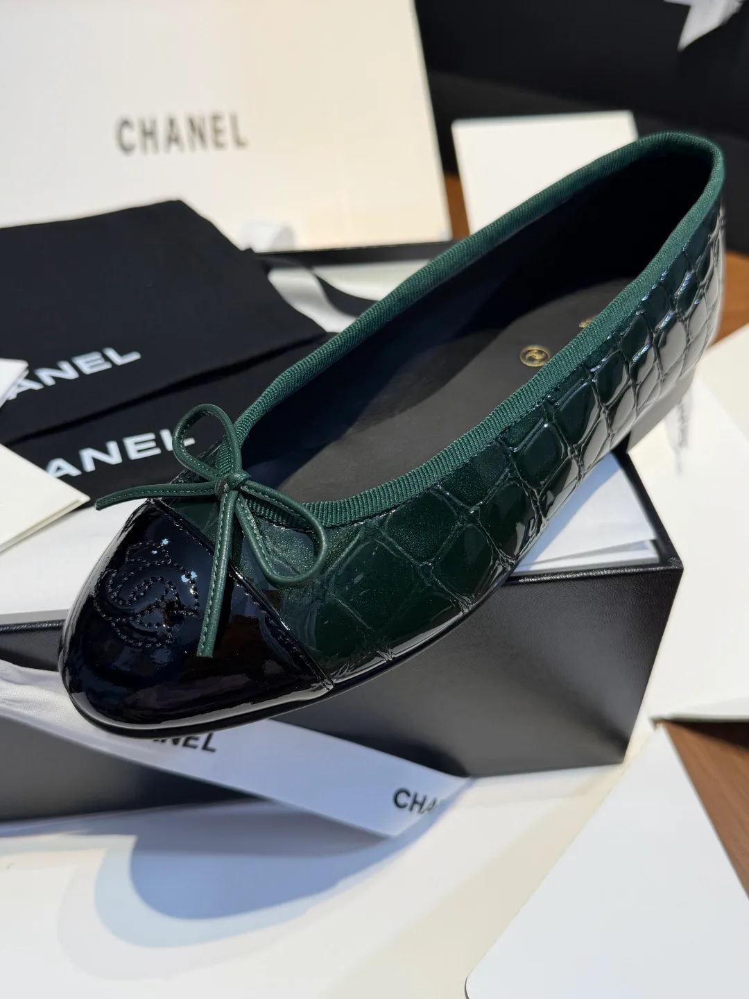 Women's Ballet Flats CHANEL 18152240