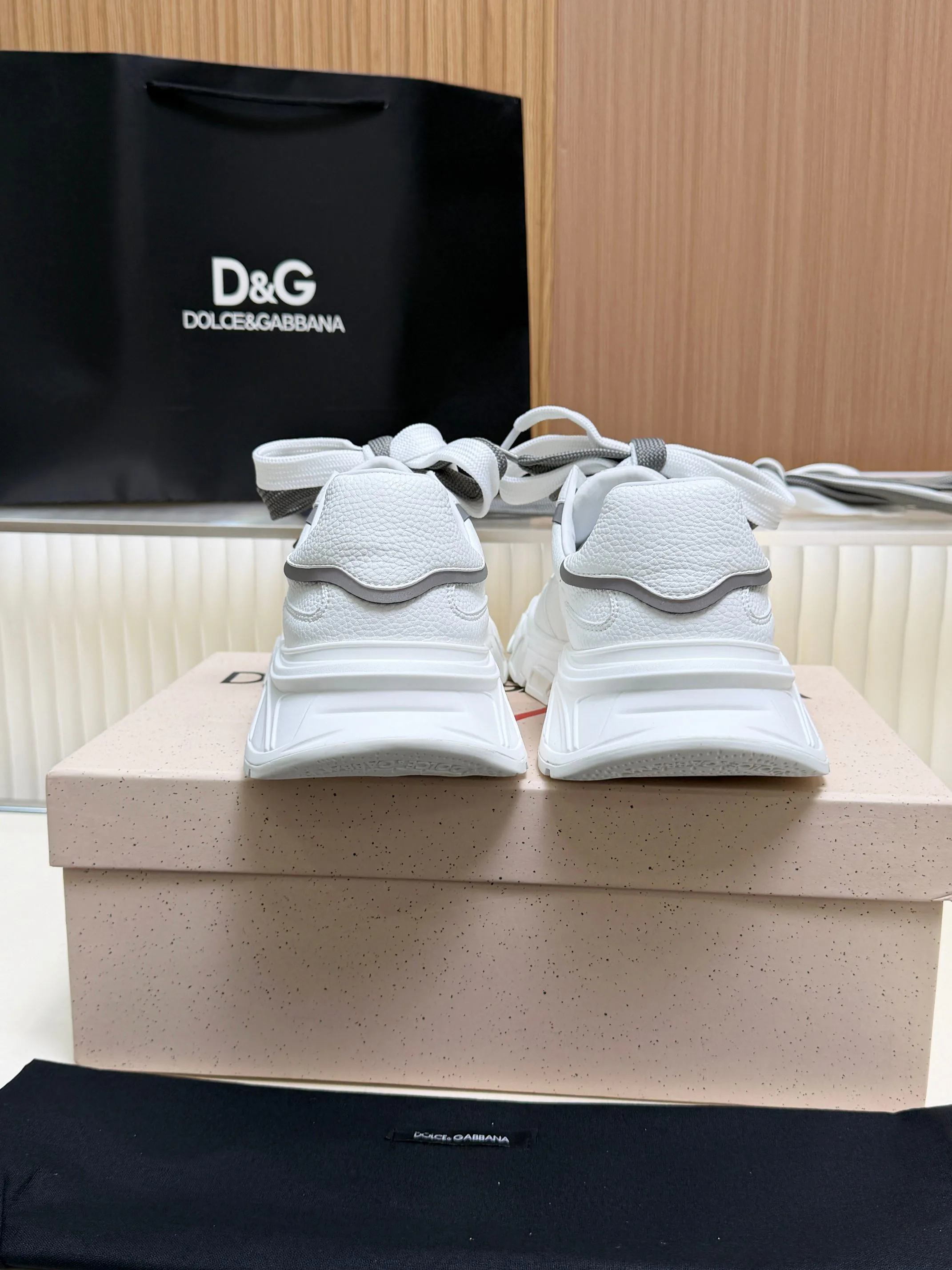 Women's Sneakers DOLCE & GABBANA 17725149