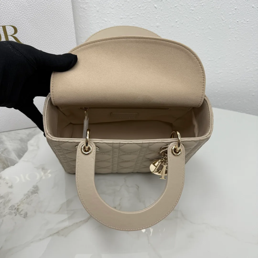 Women's Classic Handbags CHRISTIAN DIOR 17601411