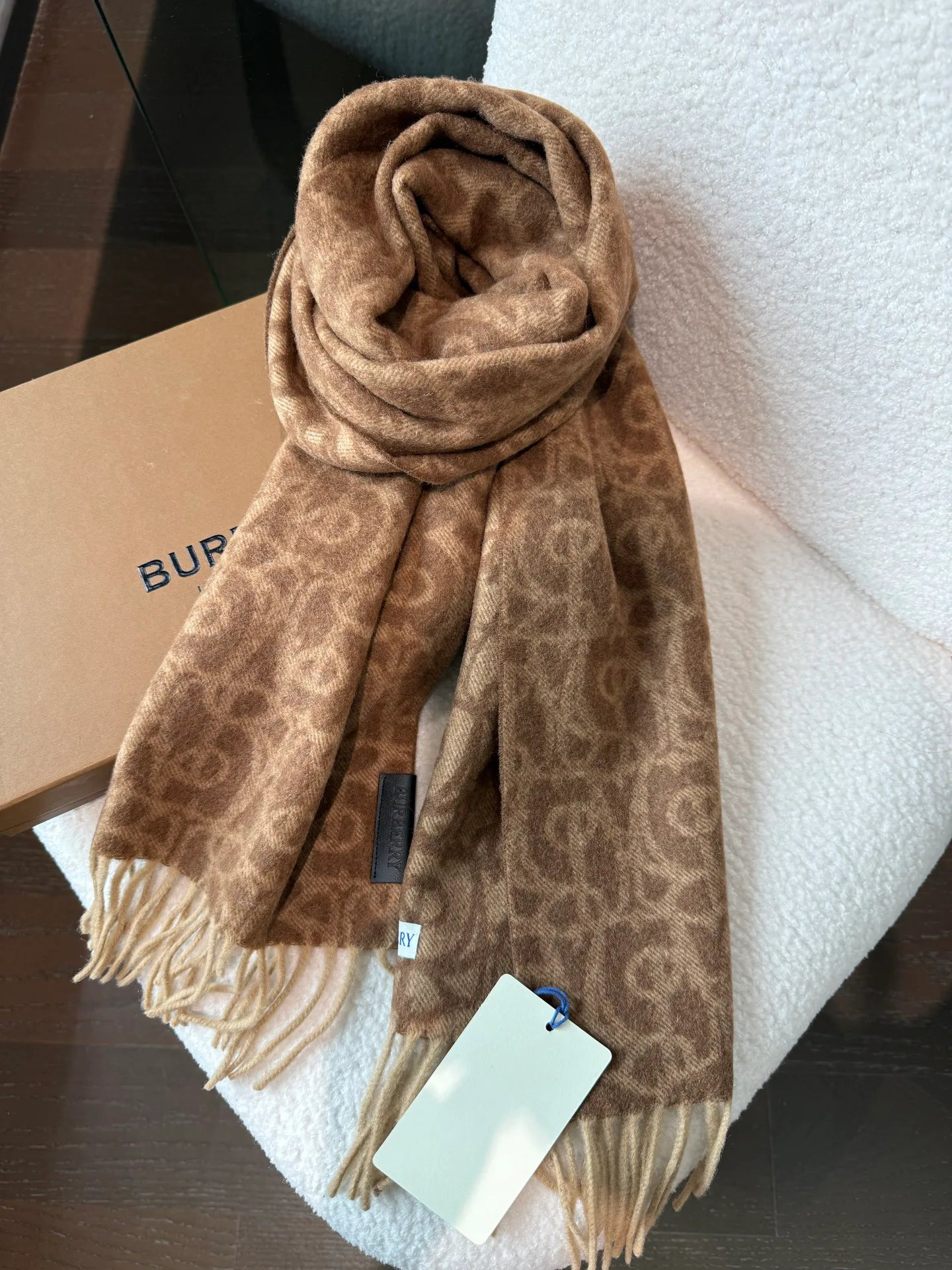 Scarves BURBERRY 18002703