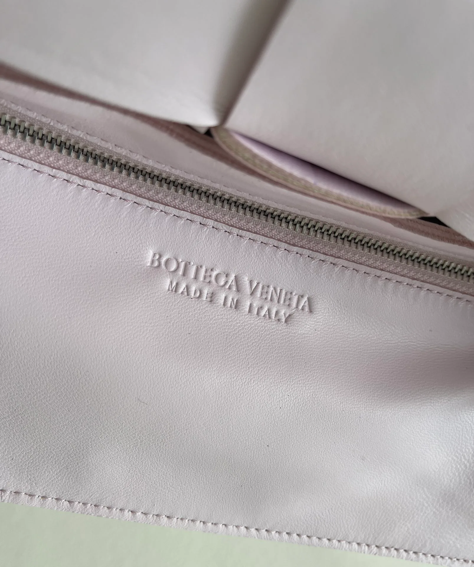 Women's Classic Handbags BOTTEGA VENETA 17924459
