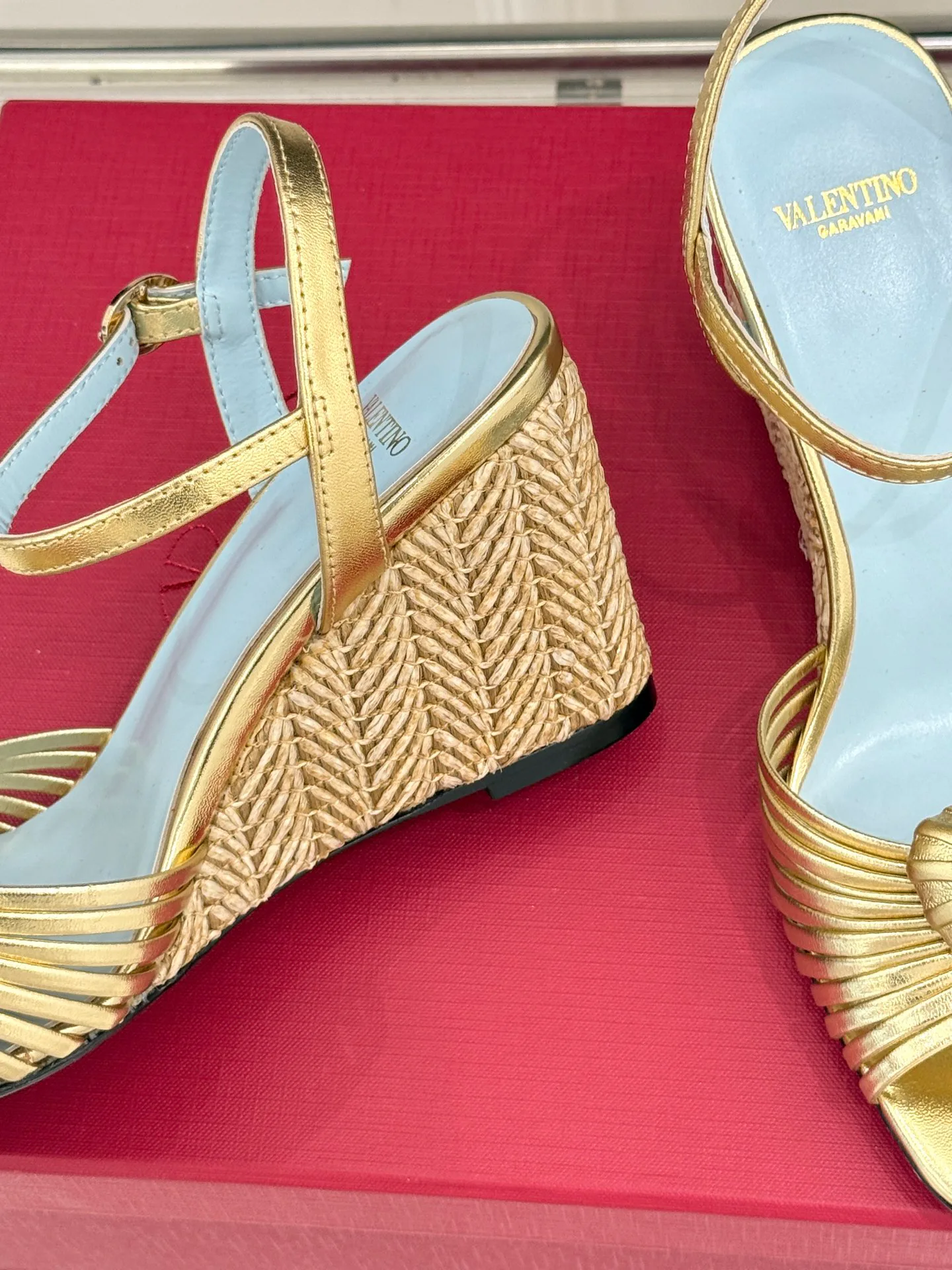 Women's Open-Toe Sandals VALENTINO 17839827