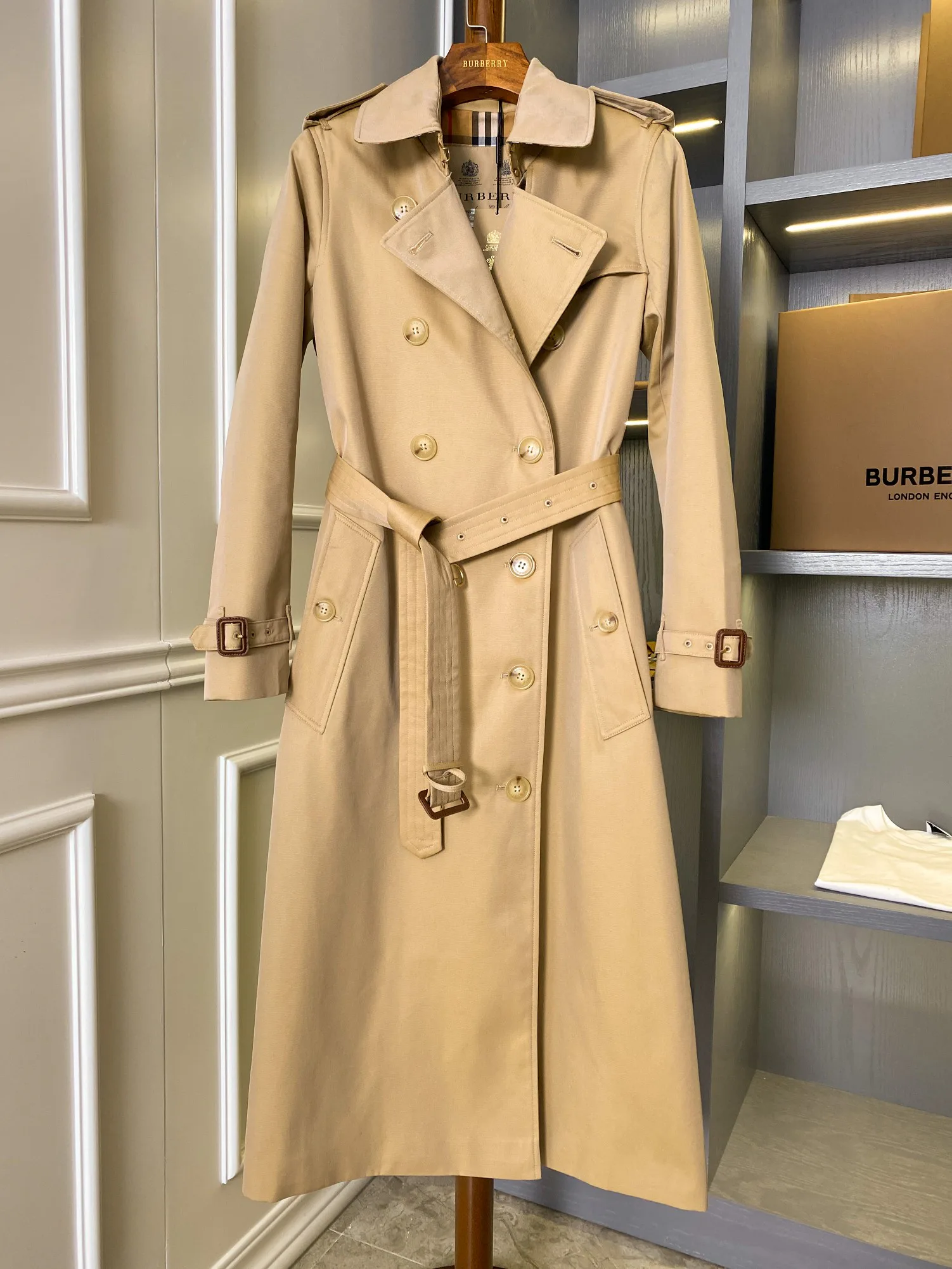 Women's Trench Coats BURBERRY 18512899