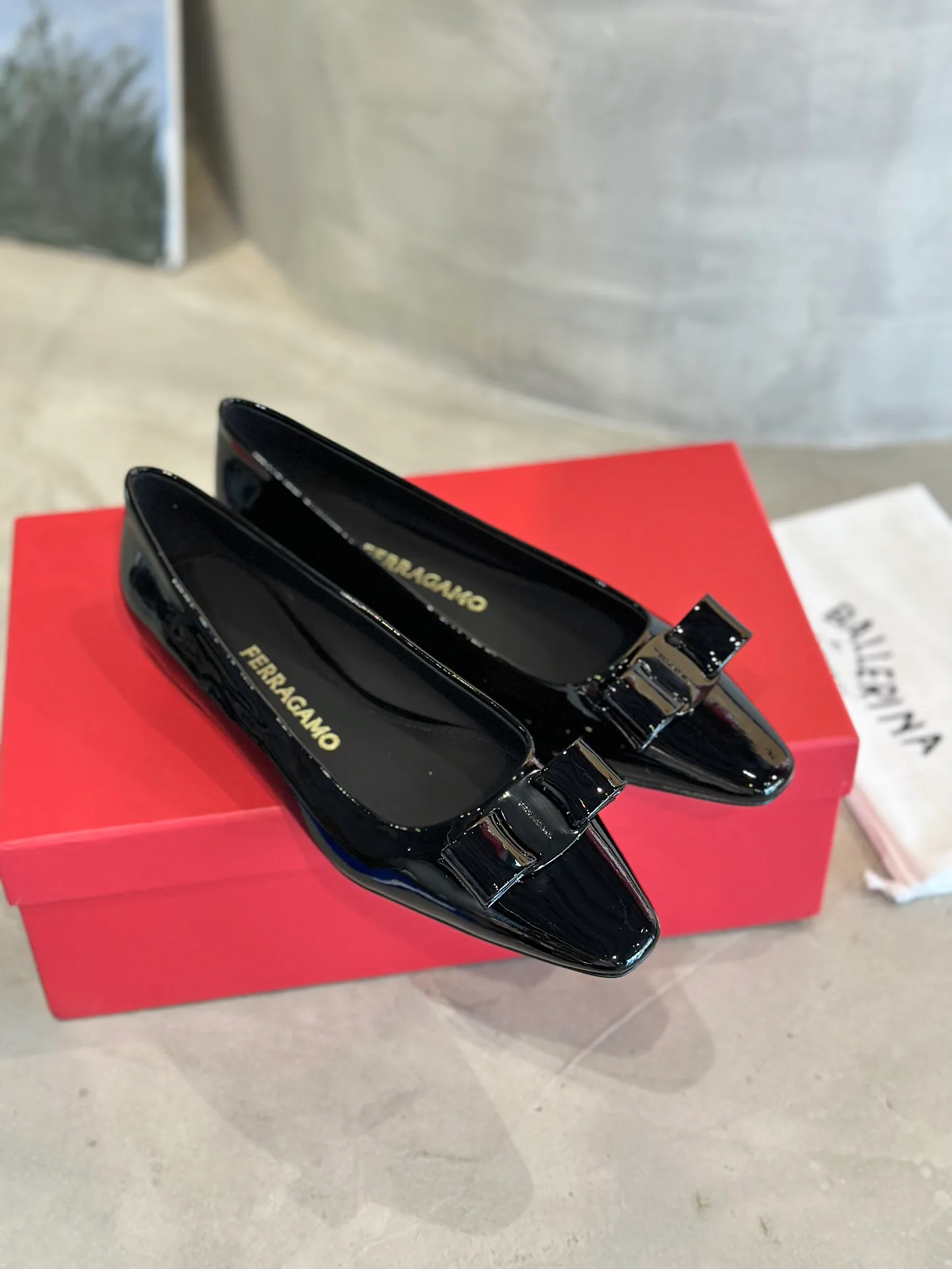 Women's Ballet Flats SALVATORE FERRAGAMO 18531761