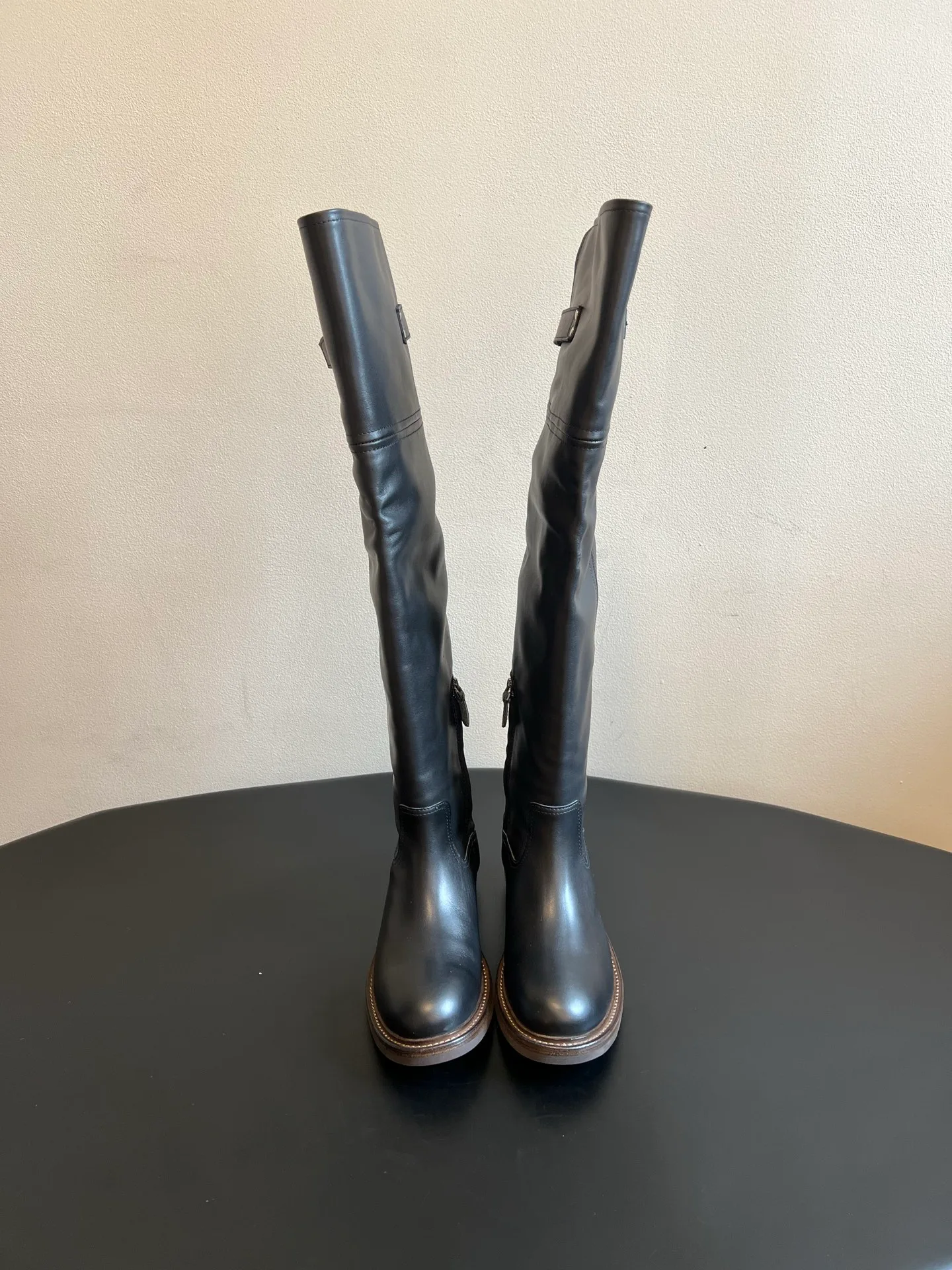 Women's Boots MIU MIU 18137137