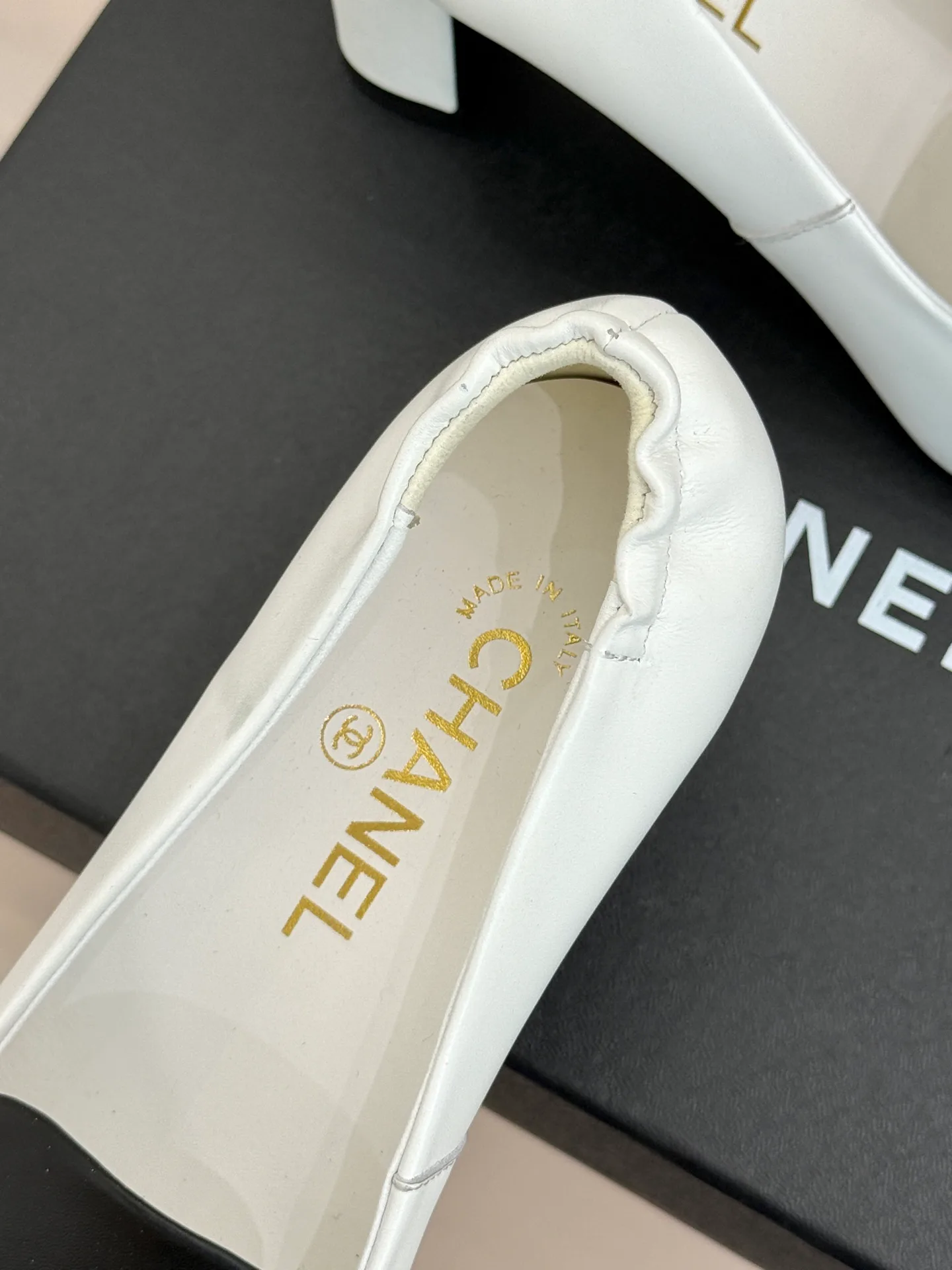 Women's Heels CHANEL 18154802