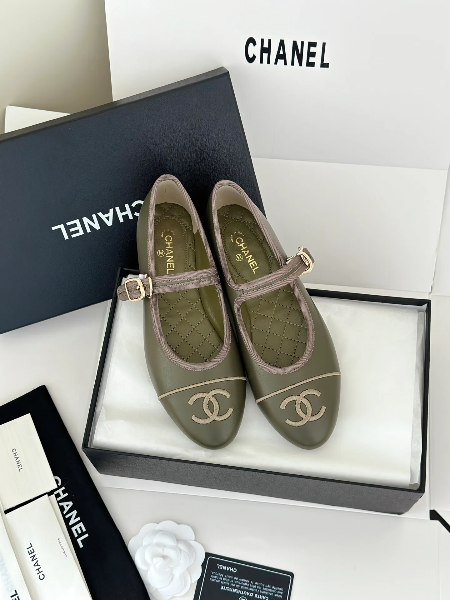 Women's Heels CHANEL 17864886