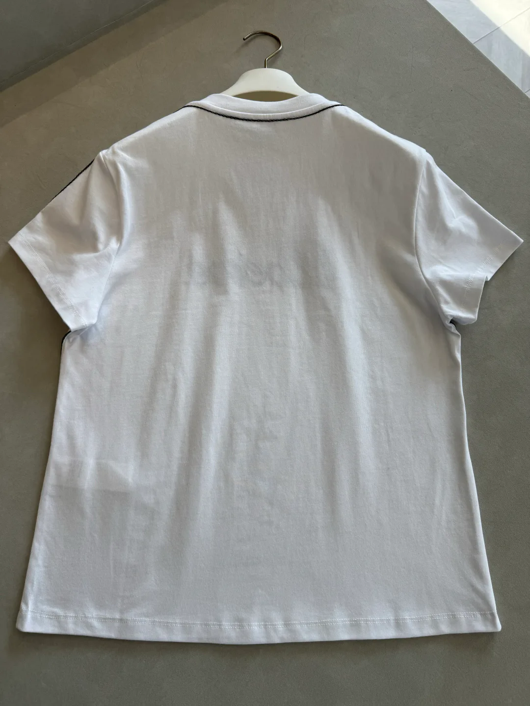 Women's T-Shirts LOEWE 17094493