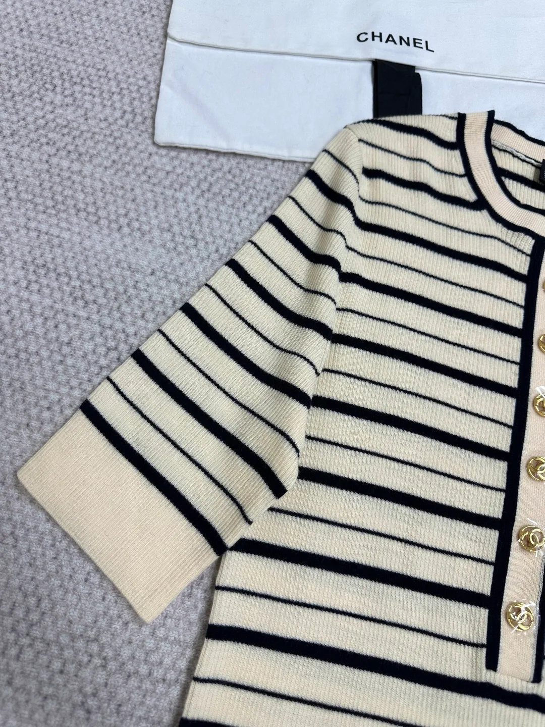 Women's Jumpers And Sweaters CHANEL 18189405