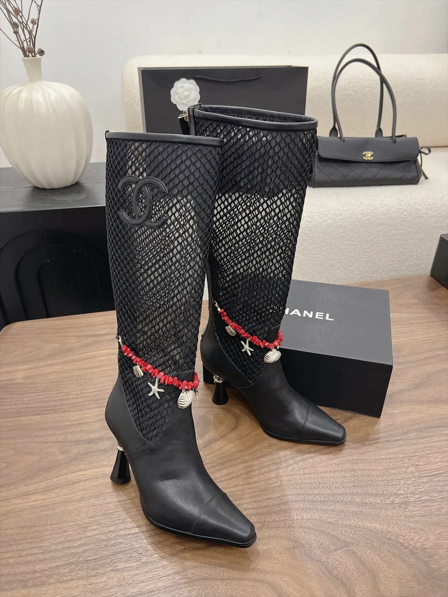 Women's Boots CHANEL 18223429