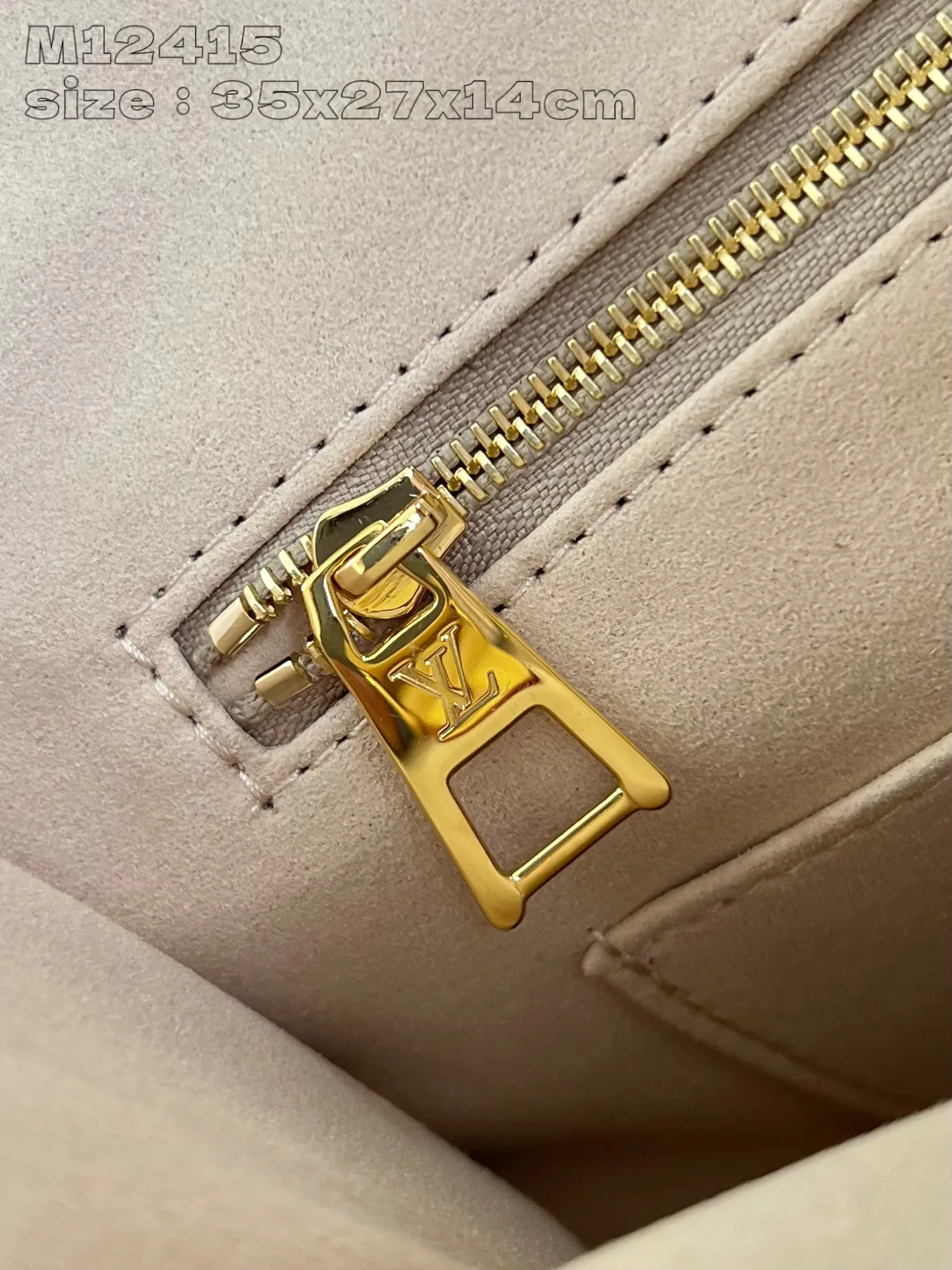 Women's Classic Handbags LOUIS VUITTON 18227606