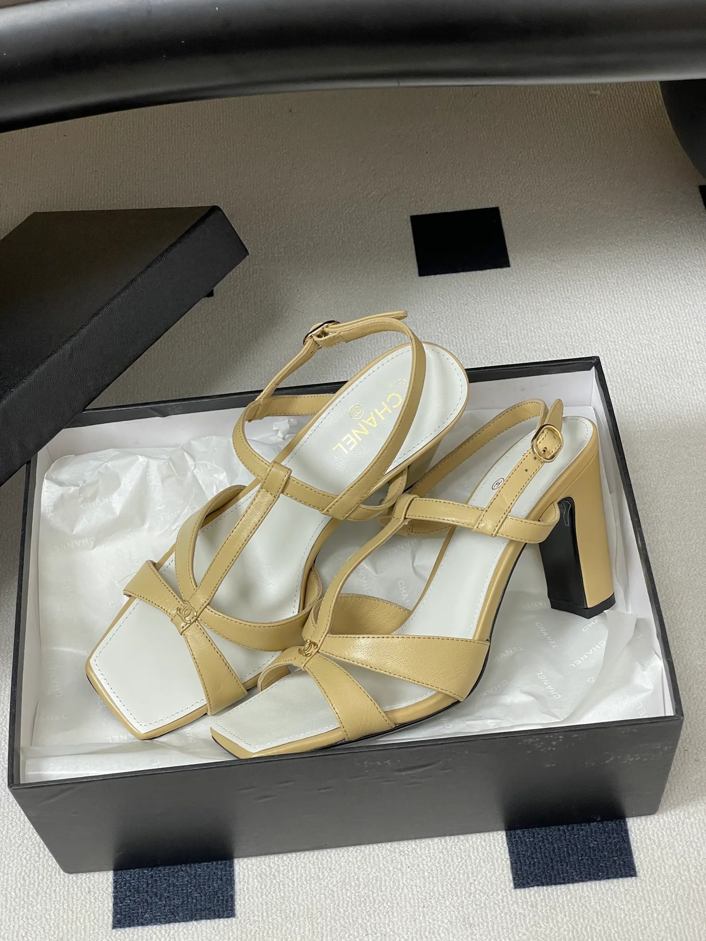 Women's Open-Toe Sandals CHANEL 17302901