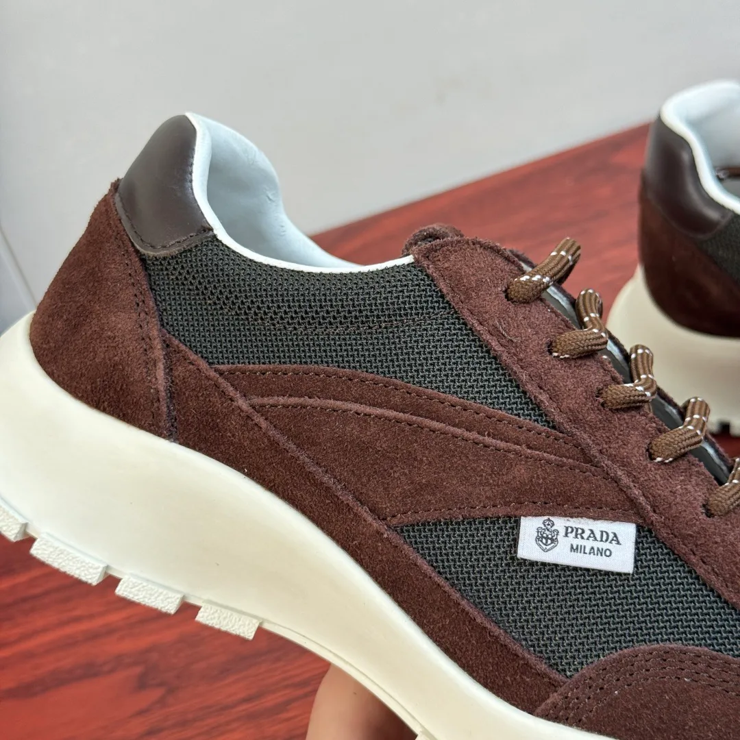 Women's Sneakers PRADA 17763661