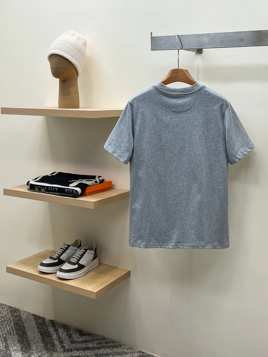 Men's T-Shirts MONCLER 18499471