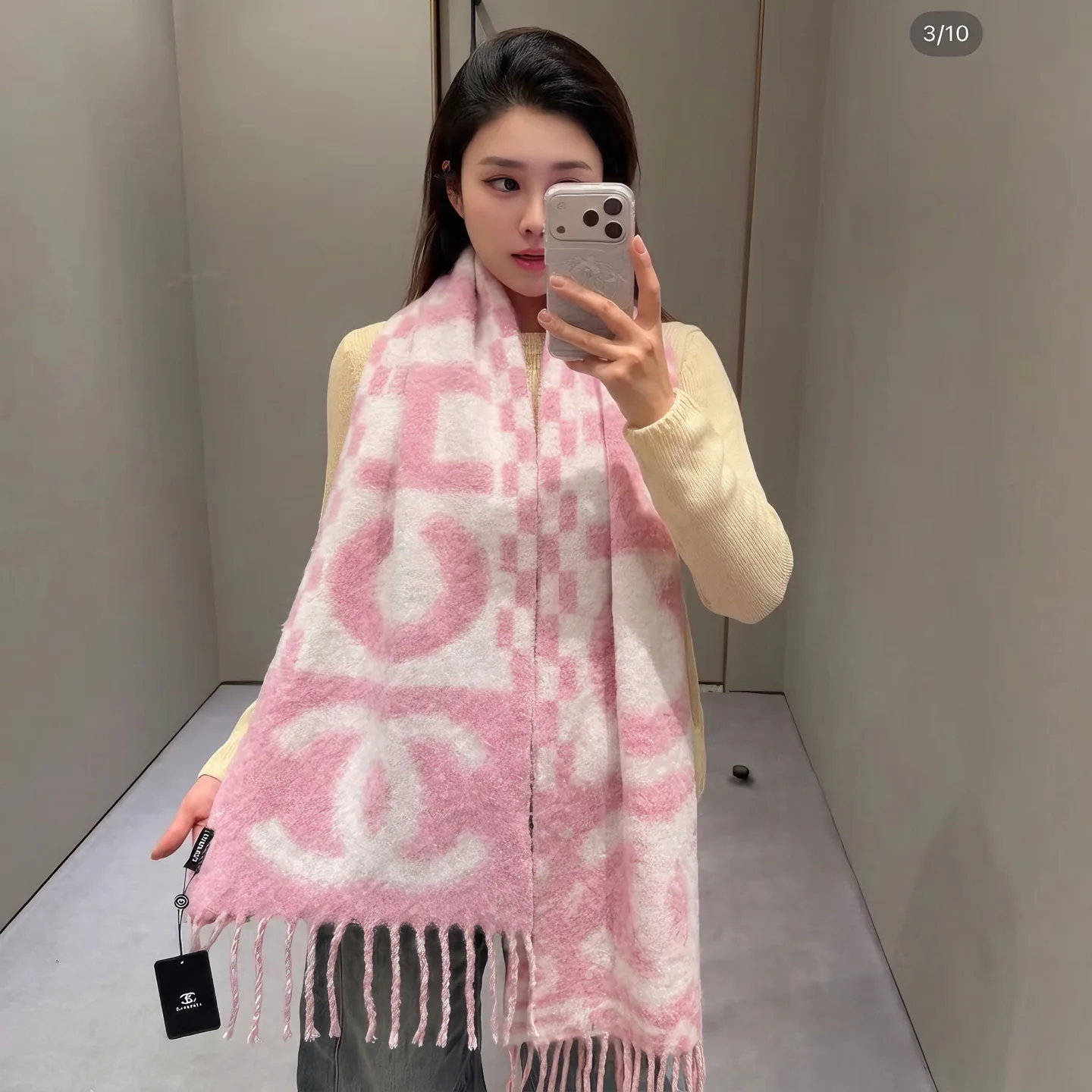 Scarves CHANEL 18322571