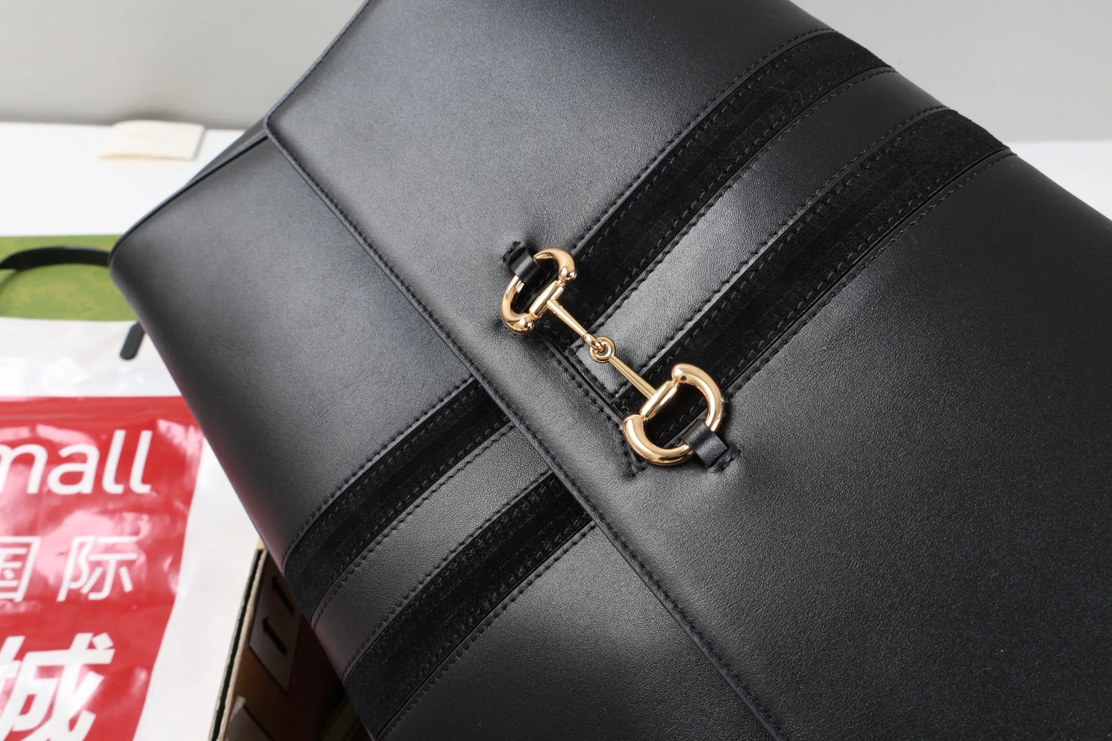 Women's Classic Handbags GUCCI 17574150