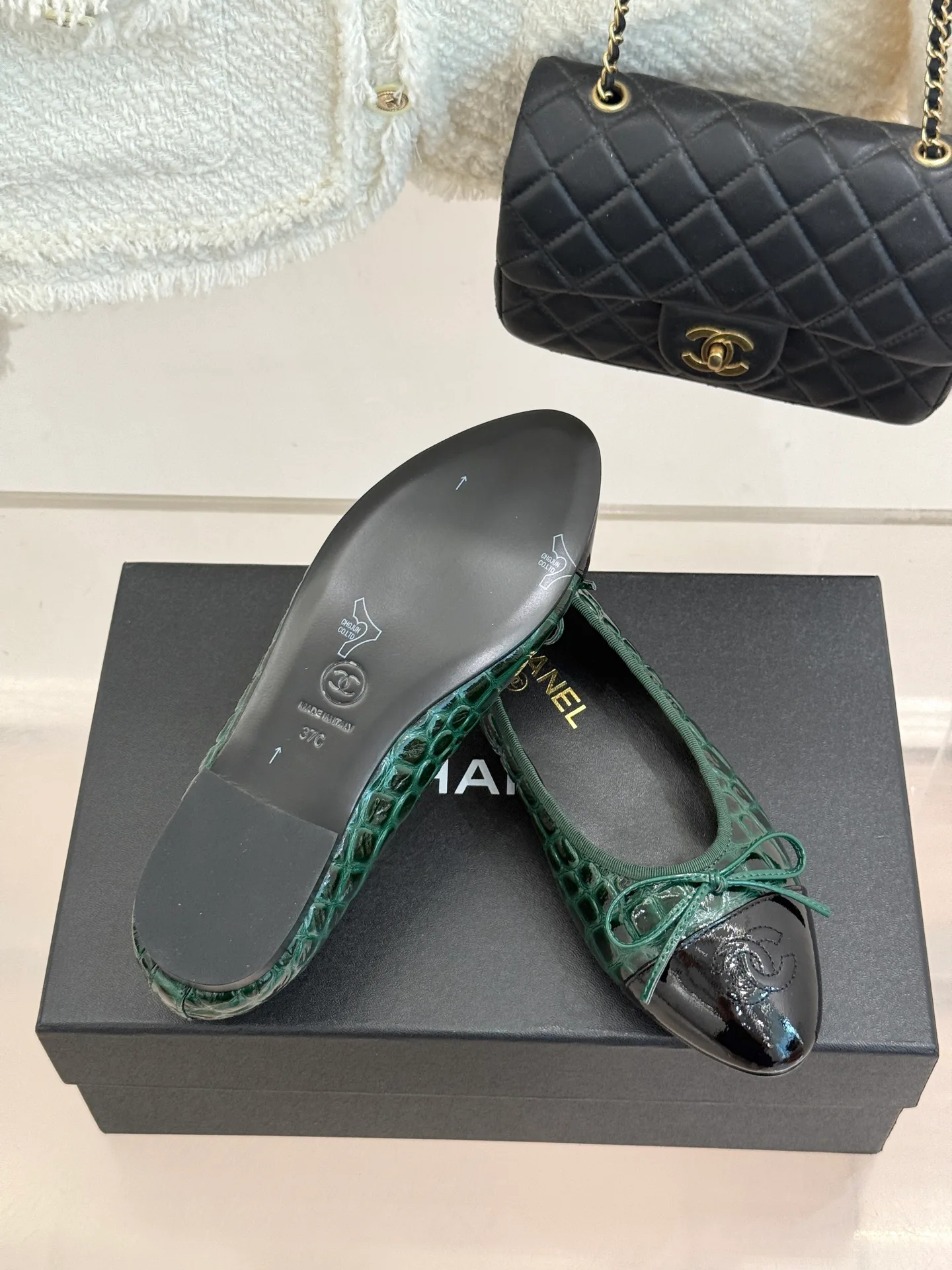 Women's Ballet Flats CHANEL 17406181