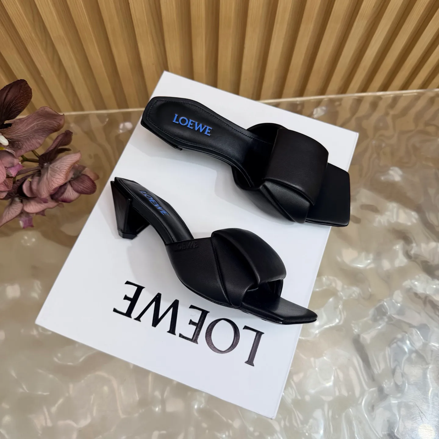Women's Mules And Clogs LOEWE 18062397