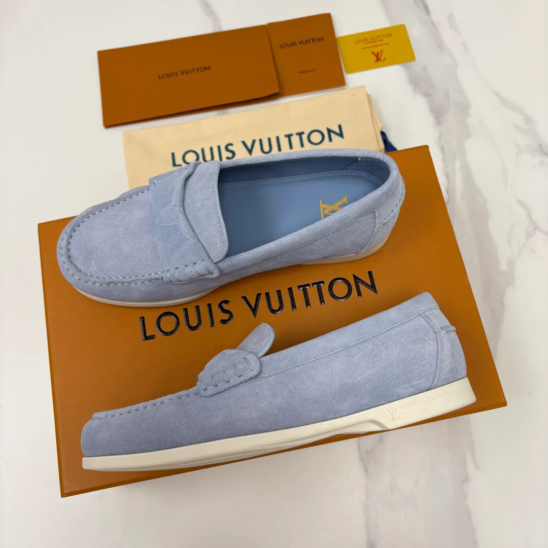 Men's Loafers And Dress Shoes LOUIS VUITTON 17715945