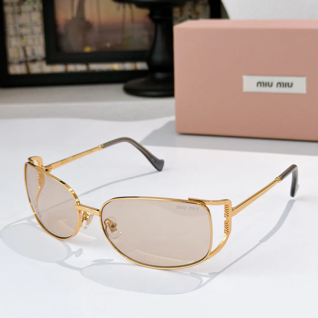 Glasses MIU MIU 17949289