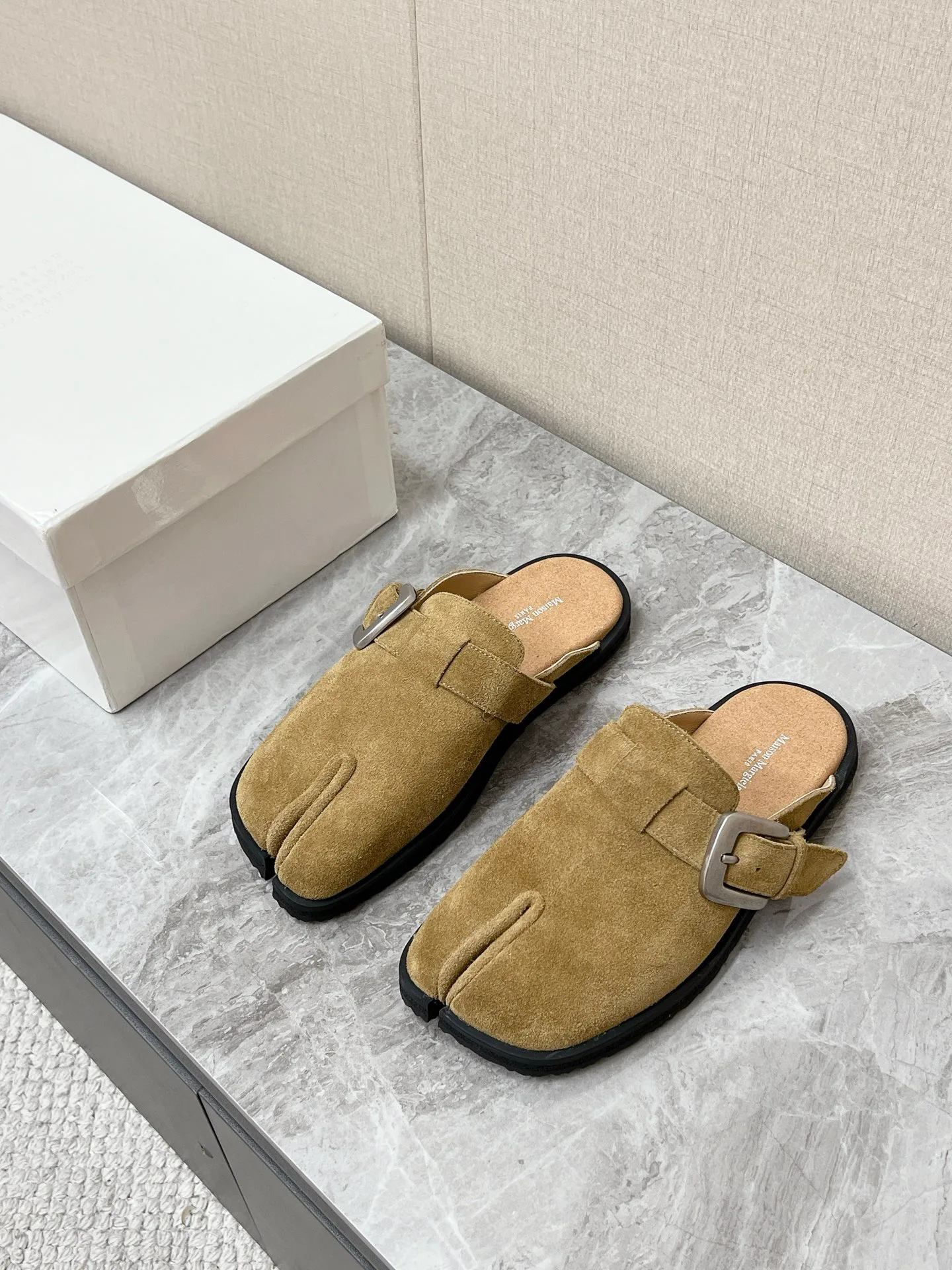 Women's Mules And Clogs MAISON MARGIELA 17955124