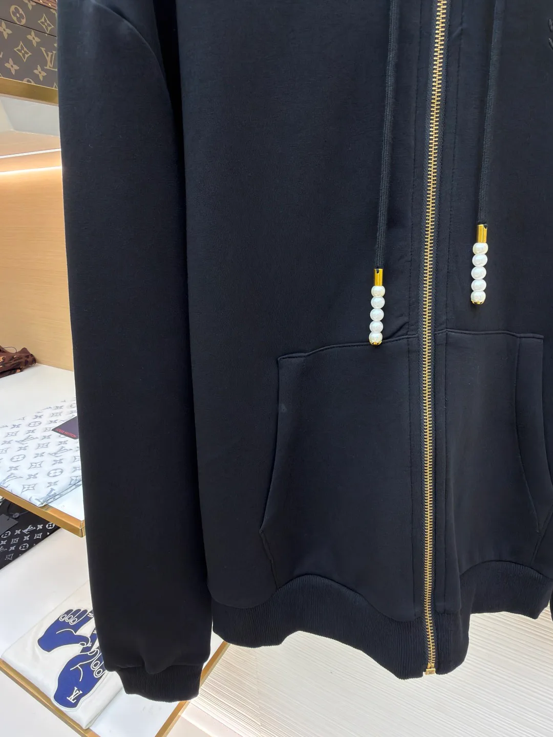 Men's Sweatshirts And Hoodies LOUIS VUITTON 17740836