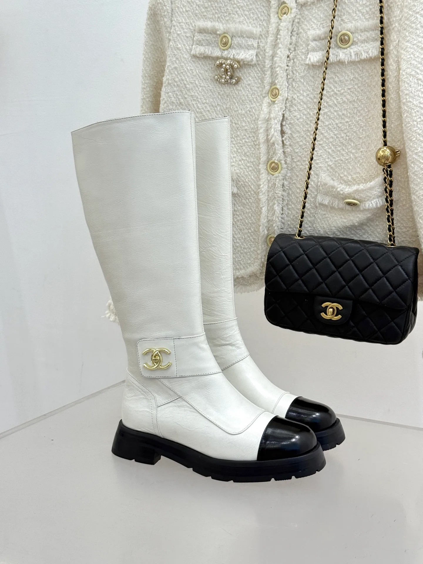 Women's Boots CHANEL 18436499