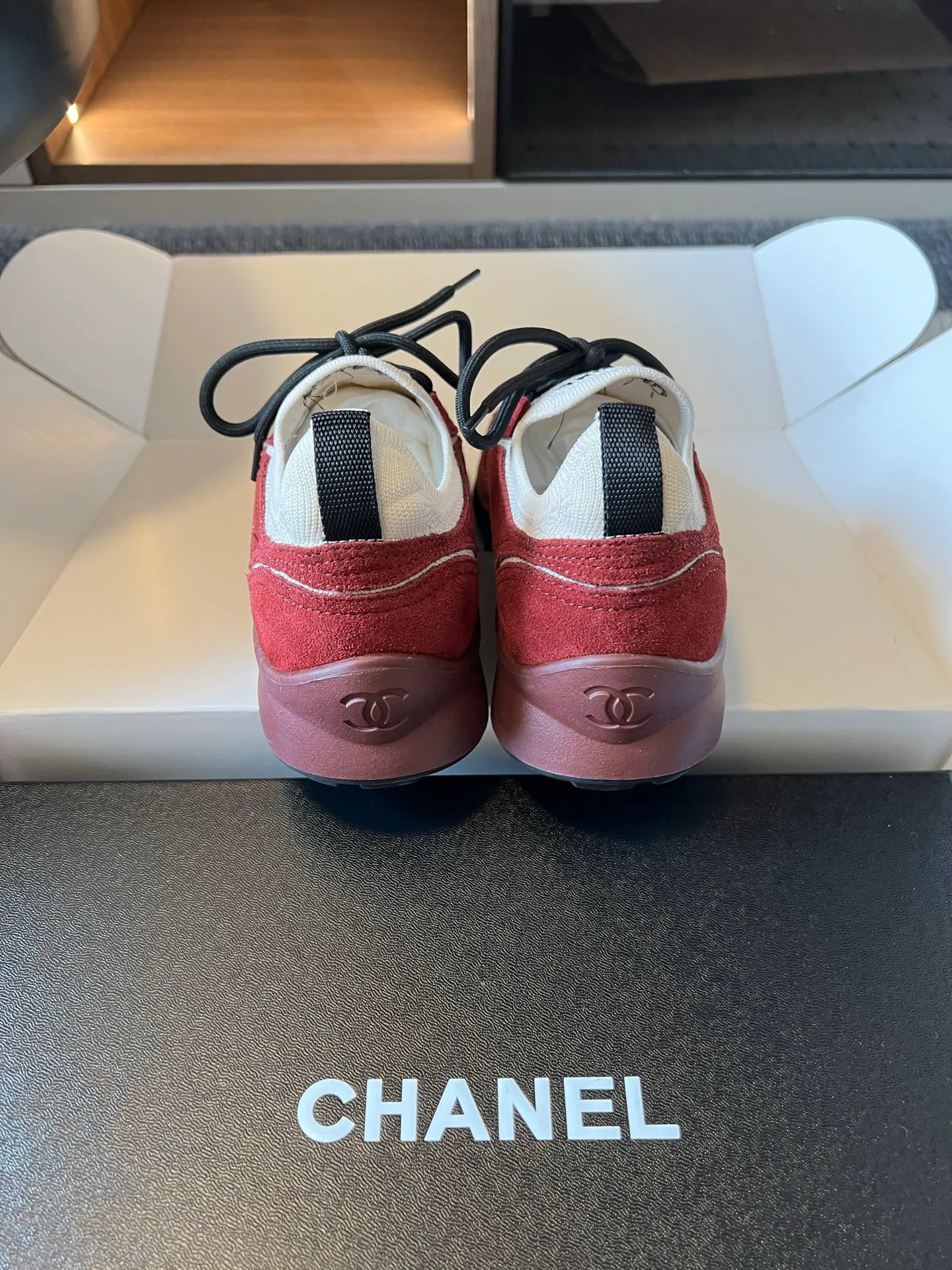 Women's Sneakers CHANEL 17793447