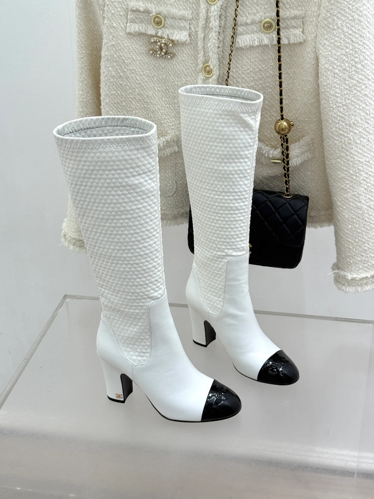 Сапоги Женские Chanel 18613376