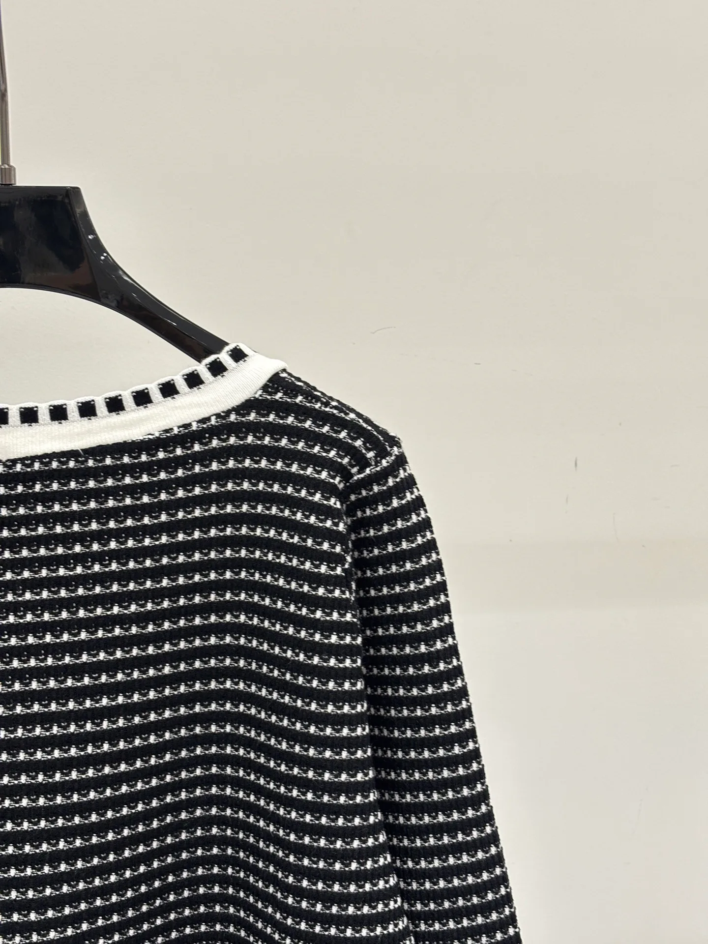 Women's Jumpers And Sweaters CHANEL 17696340
