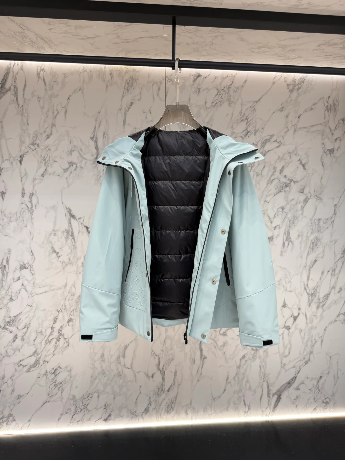 Men's Jackets And Down Jackets LOUIS VUITTON 18335117